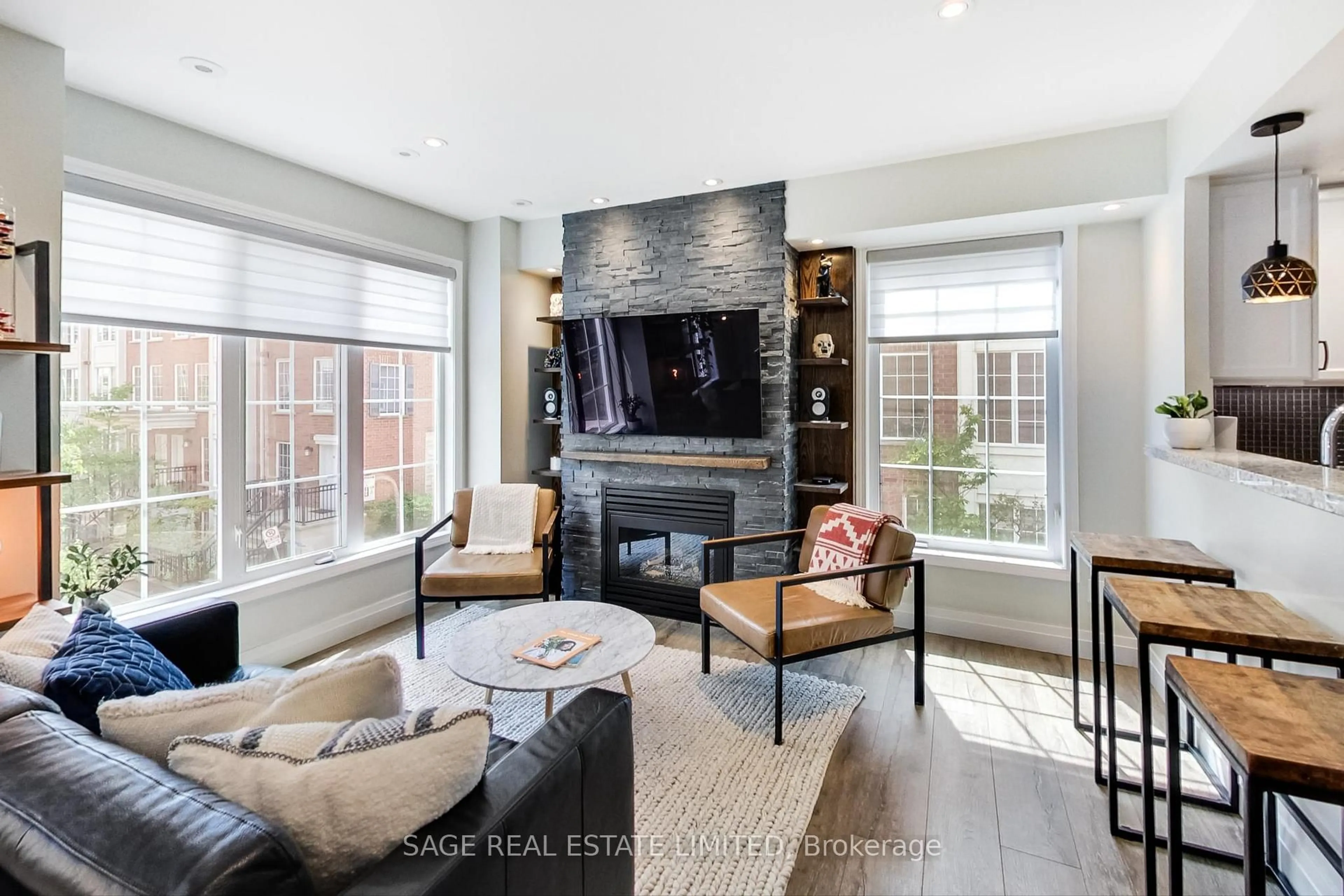 Home theater for 5 Everson Dr #1004, Toronto Ontario M2N 7C2