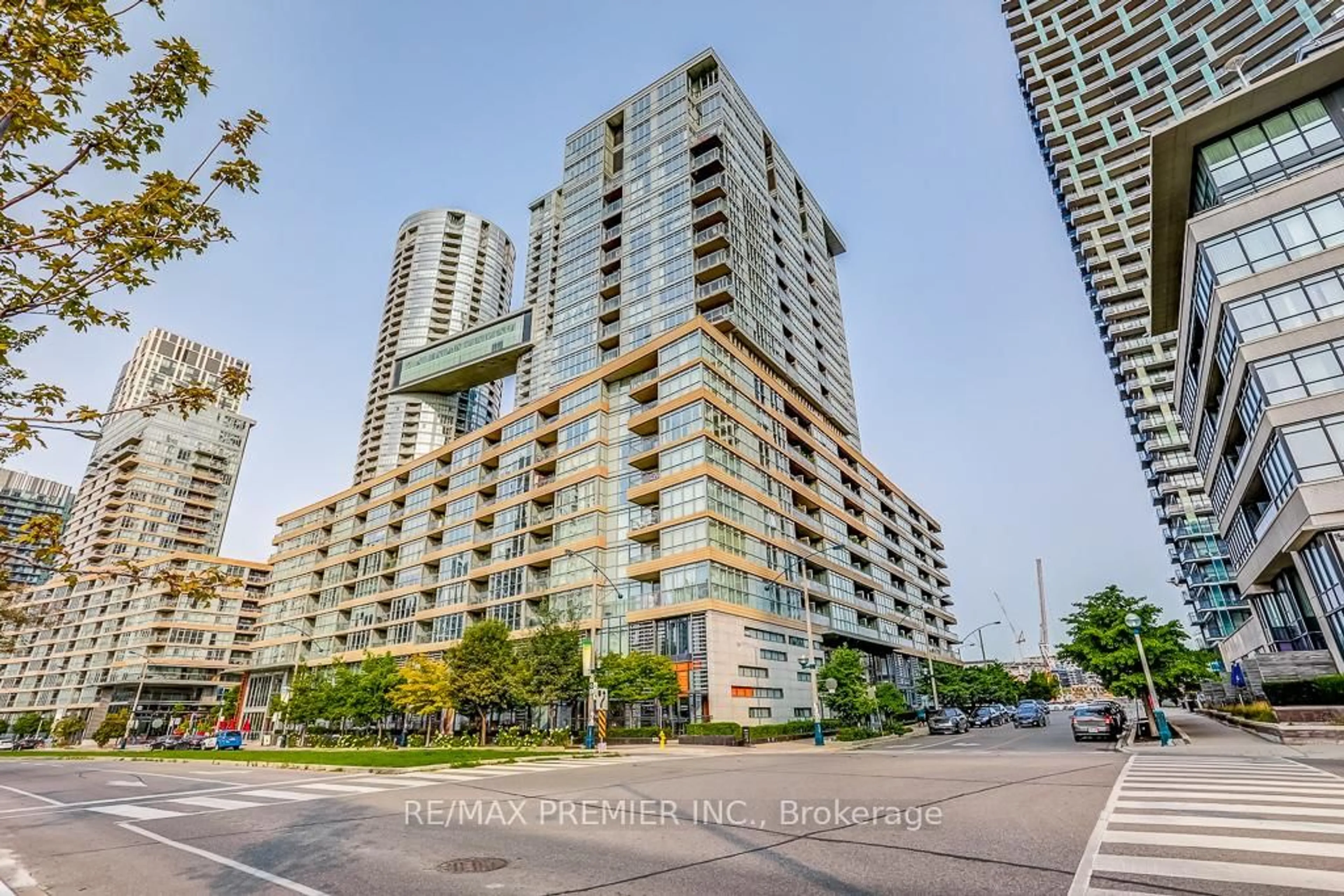 Unknown for 10 Capreol Crt #301, Toronto Ontario M5V 4B3