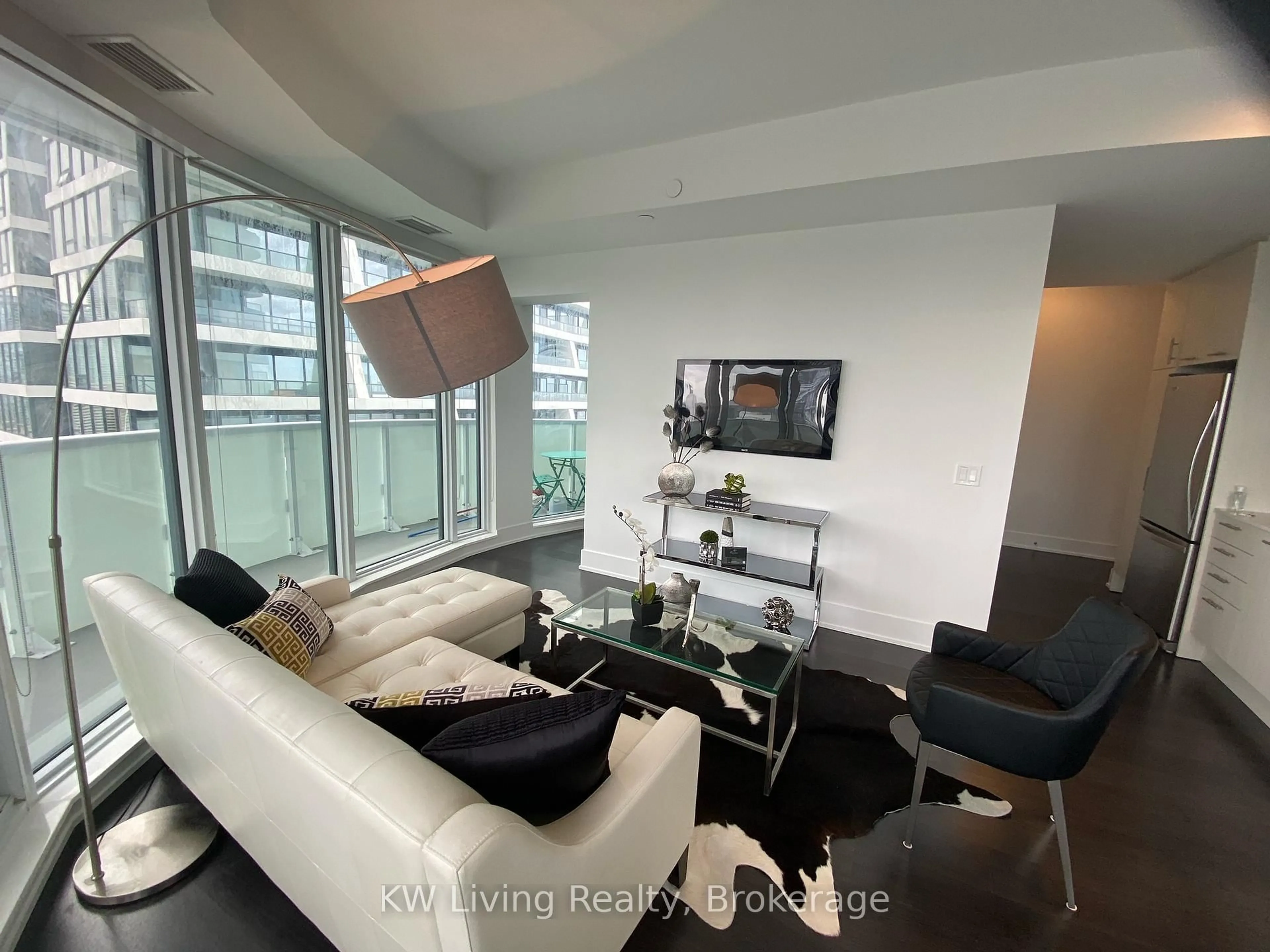 Living room with furniture, unknown for 403 Church St #3105, Toronto Ontario M4Y 0C9