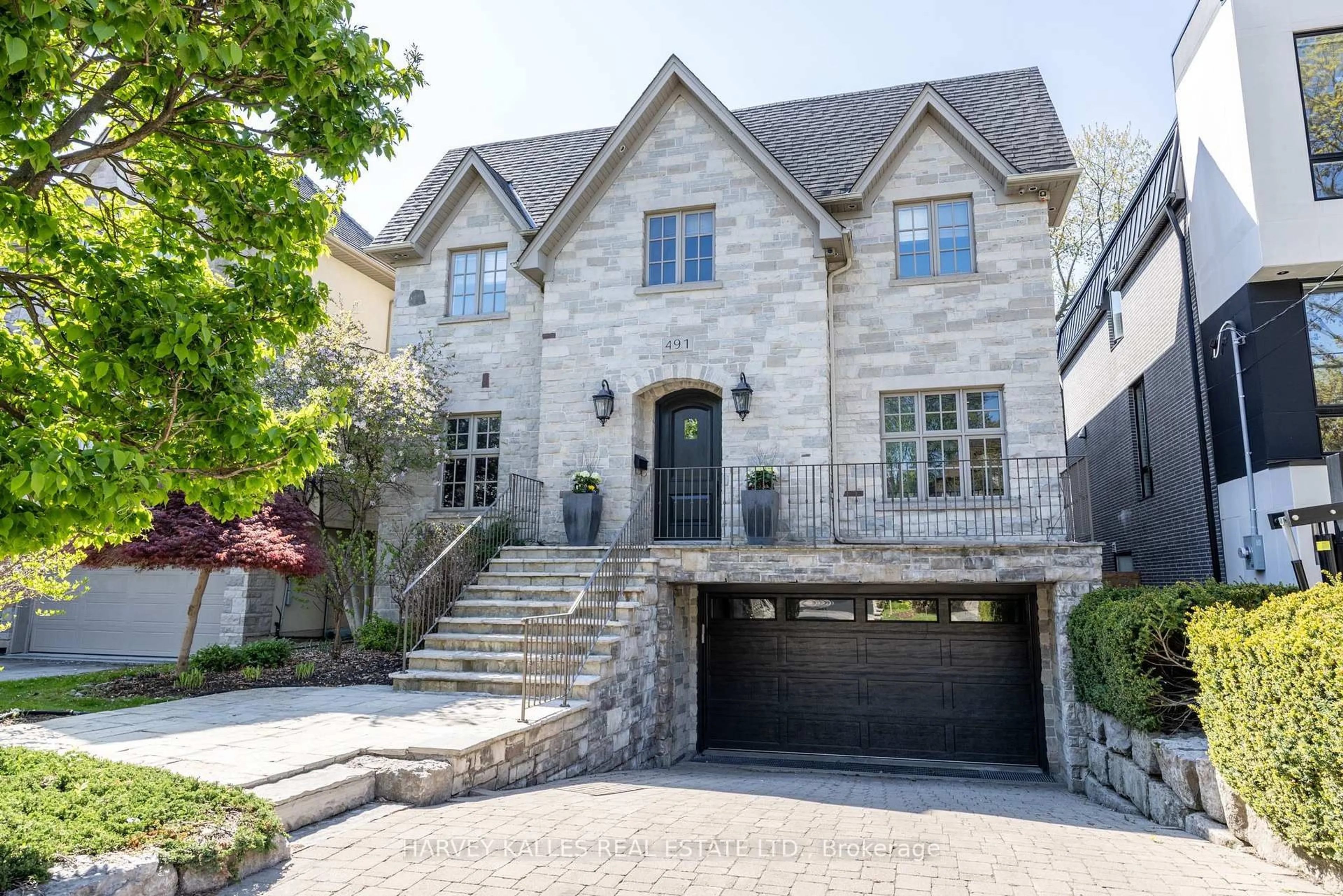 Home with brick exterior material, street for 491 Brookdale Ave, Toronto Ontario M5M 1R8