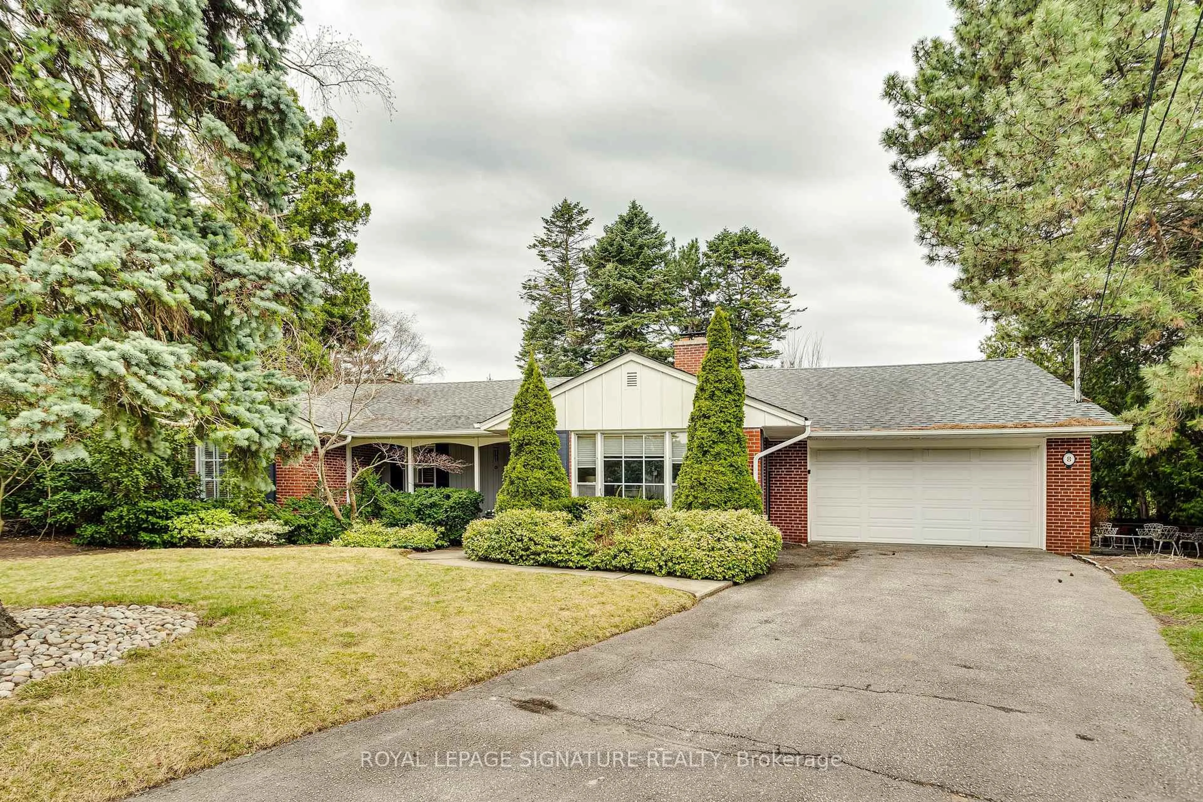 Home with brick exterior material, street for 8 Honeywell Pl, Toronto Ontario M2L 1Y3