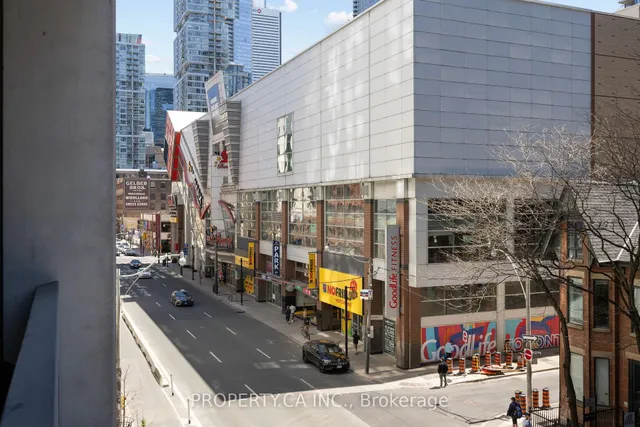 Additional property image - 330 Richmond St Unit 319