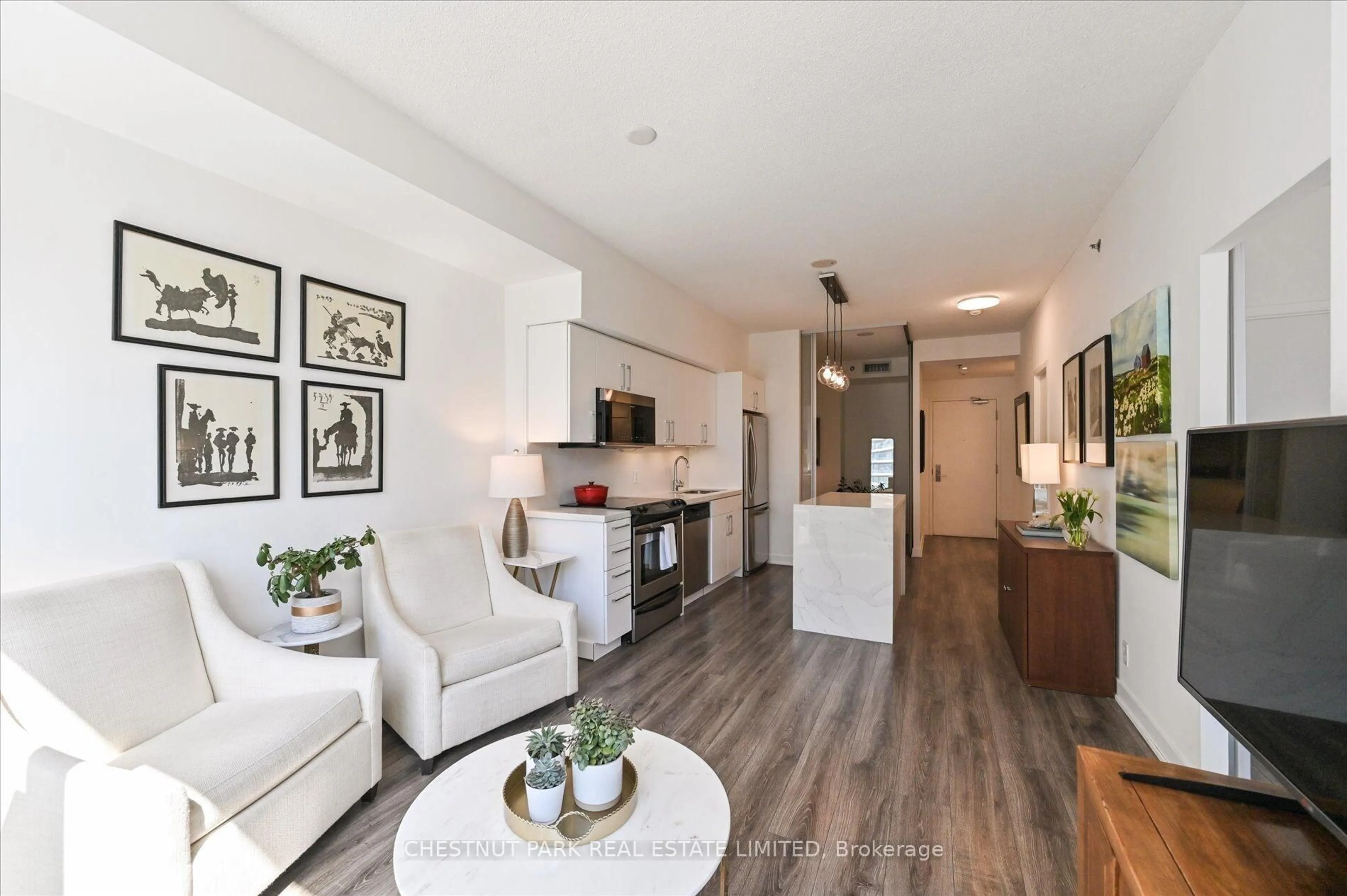 Open concept kitchen, unknown for 21 Nelson St #1020, Toronto Ontario M5V 3H9