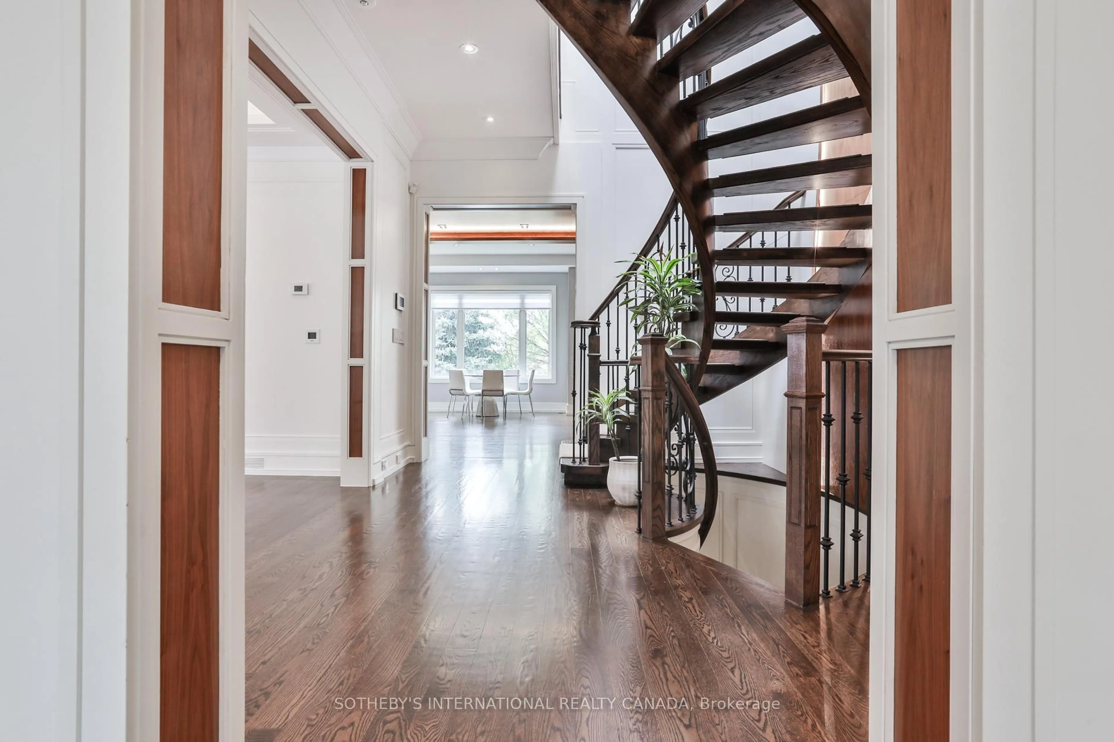 Unknown for 128 Park Home Ave, Toronto Ontario M2N 1W8