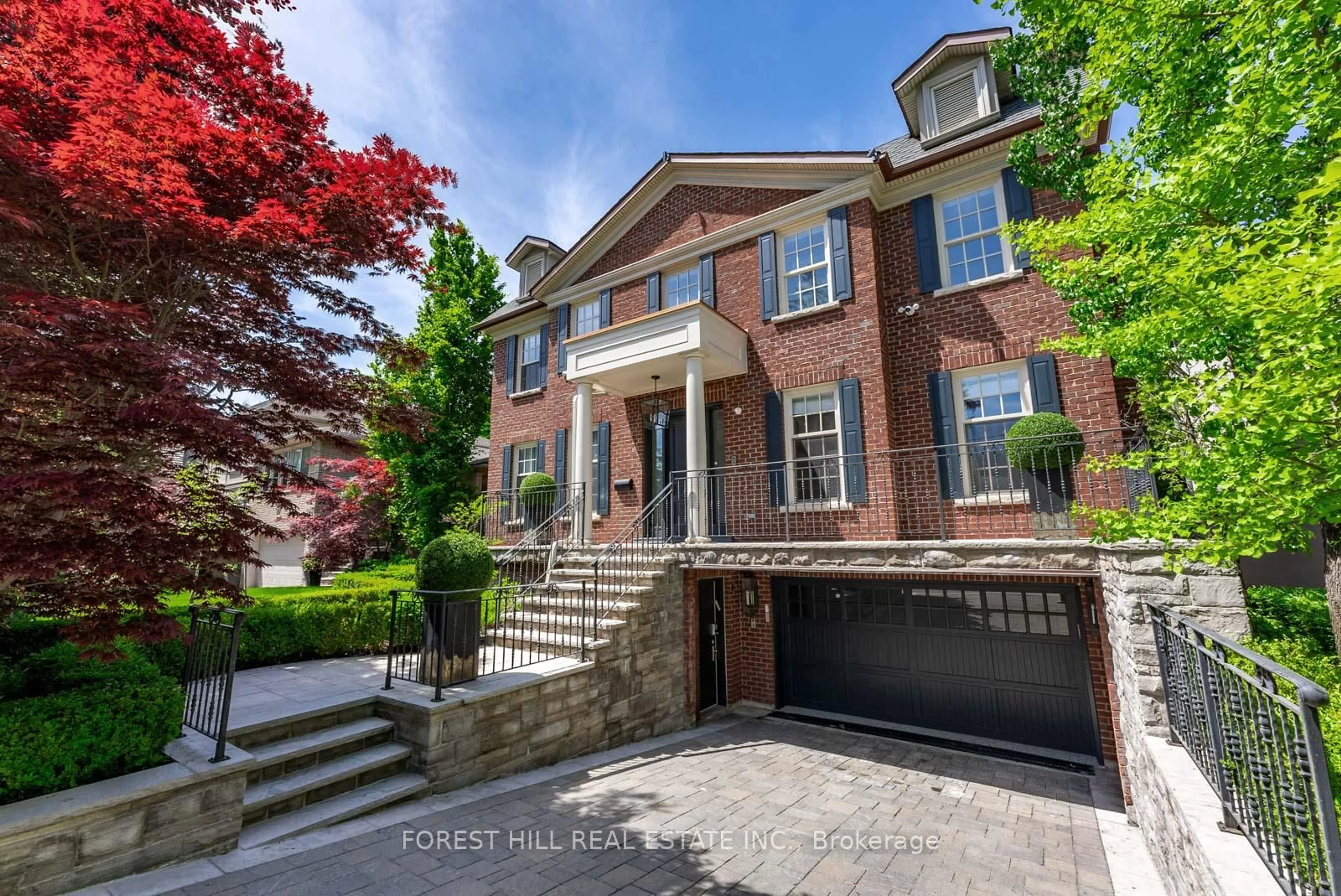 Home with brick exterior material, street for 230 Hillhurst Blvd, Toronto Ontario M5N 1P4