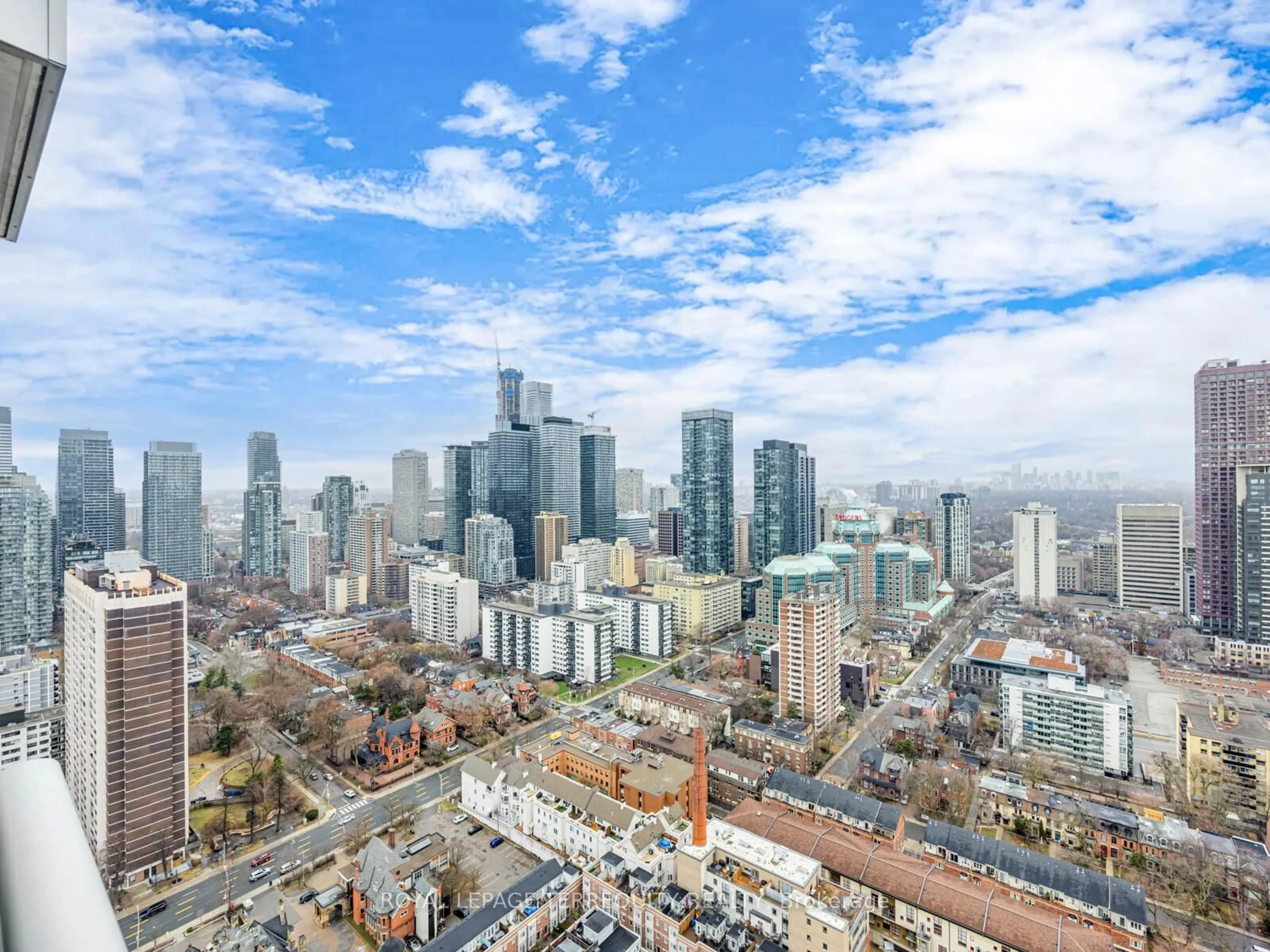 A pic from outside/outdoor area/front of a property/back of a property/a pic from drone, city buildings view from balcony for 120 Homewood Ave #3603, Toronto Ontario M4Y 2J3