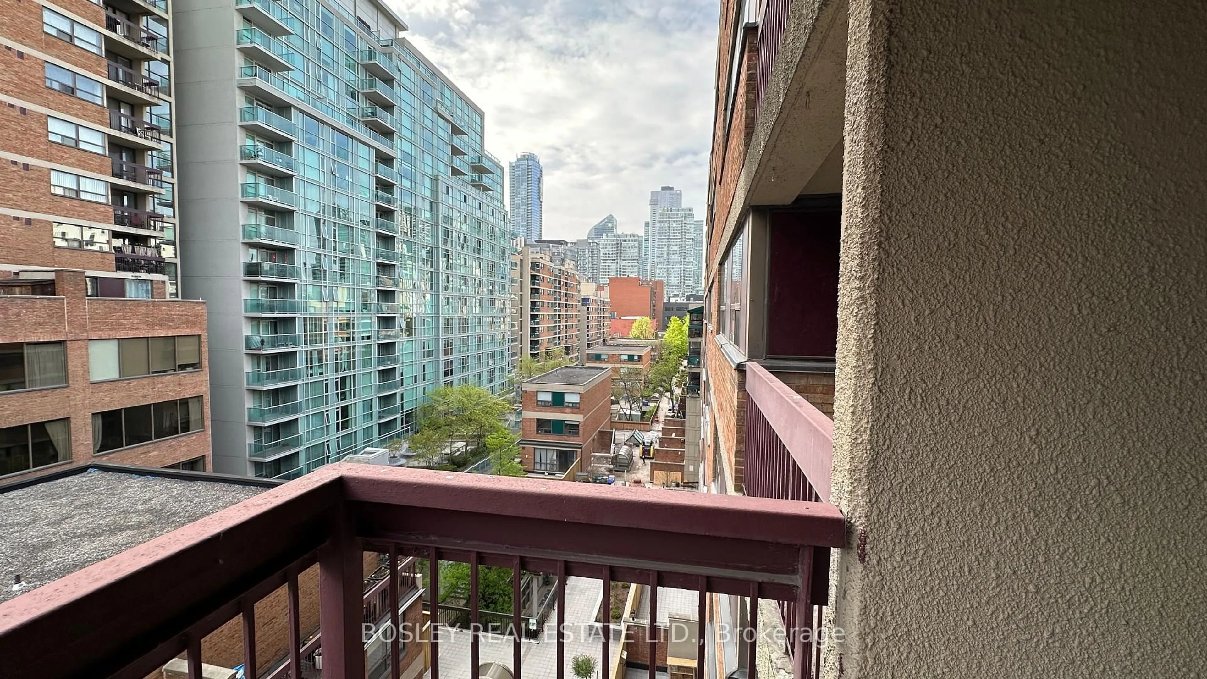 Balcony in the apartment, city buildings view from balcony for 89 McCaul St #720, Toronto Ontario M5T 2X3