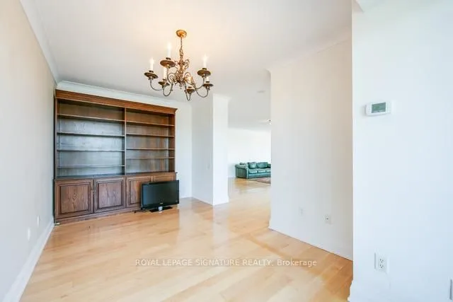 Additional property image - 2181 Yonge St Unit 3103