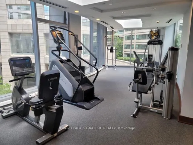 Additional property image - 2181 Yonge St Unit 3103