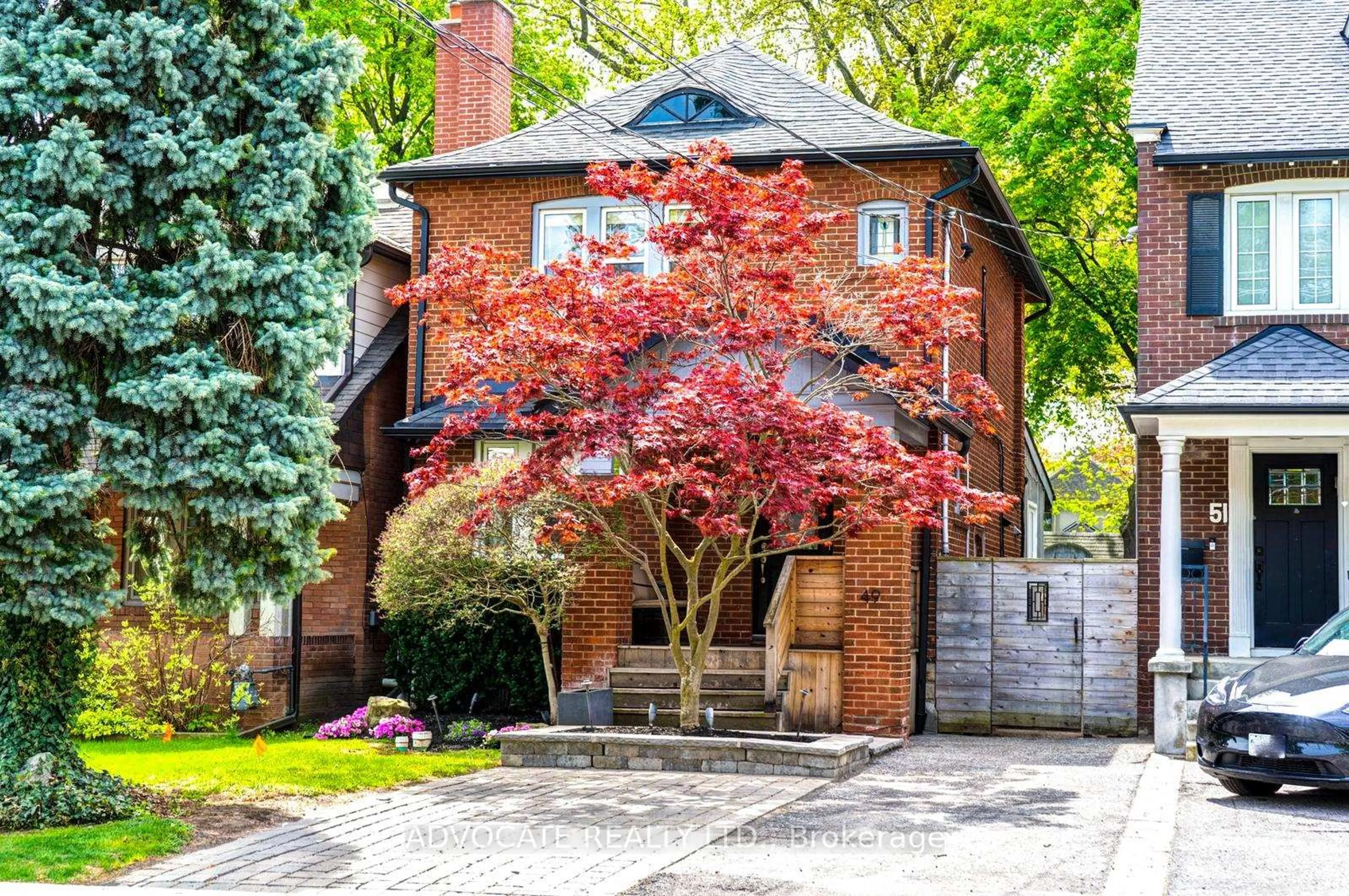 Home with brick exterior material, street for 49 Melrose Ave, Toronto Ontario M5M 1Y5