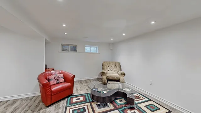 Additional property image - 112 Billington Cres