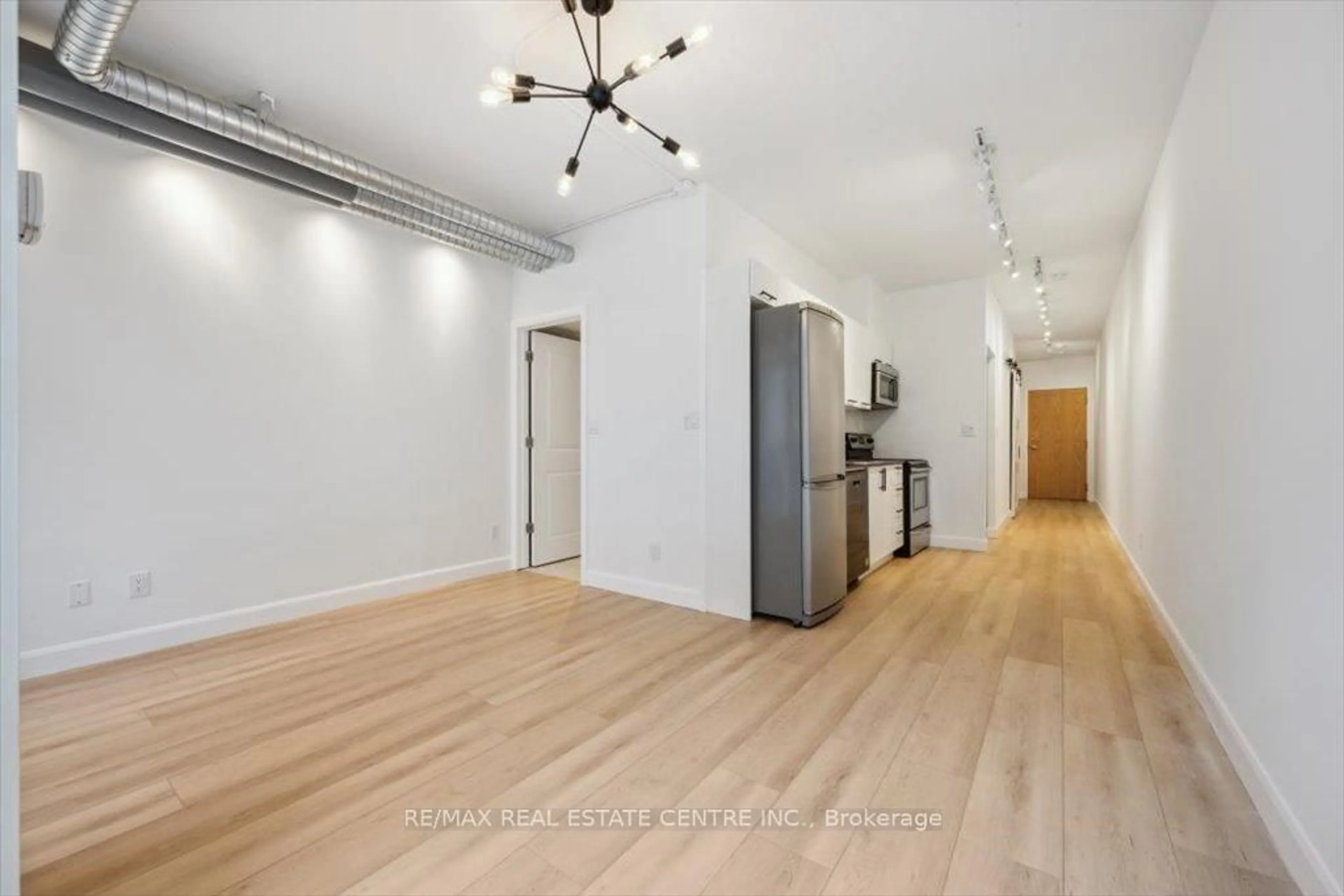 A pic of a room for 150 Sudbury St #1407, Toronto Ontario M6J 3S8