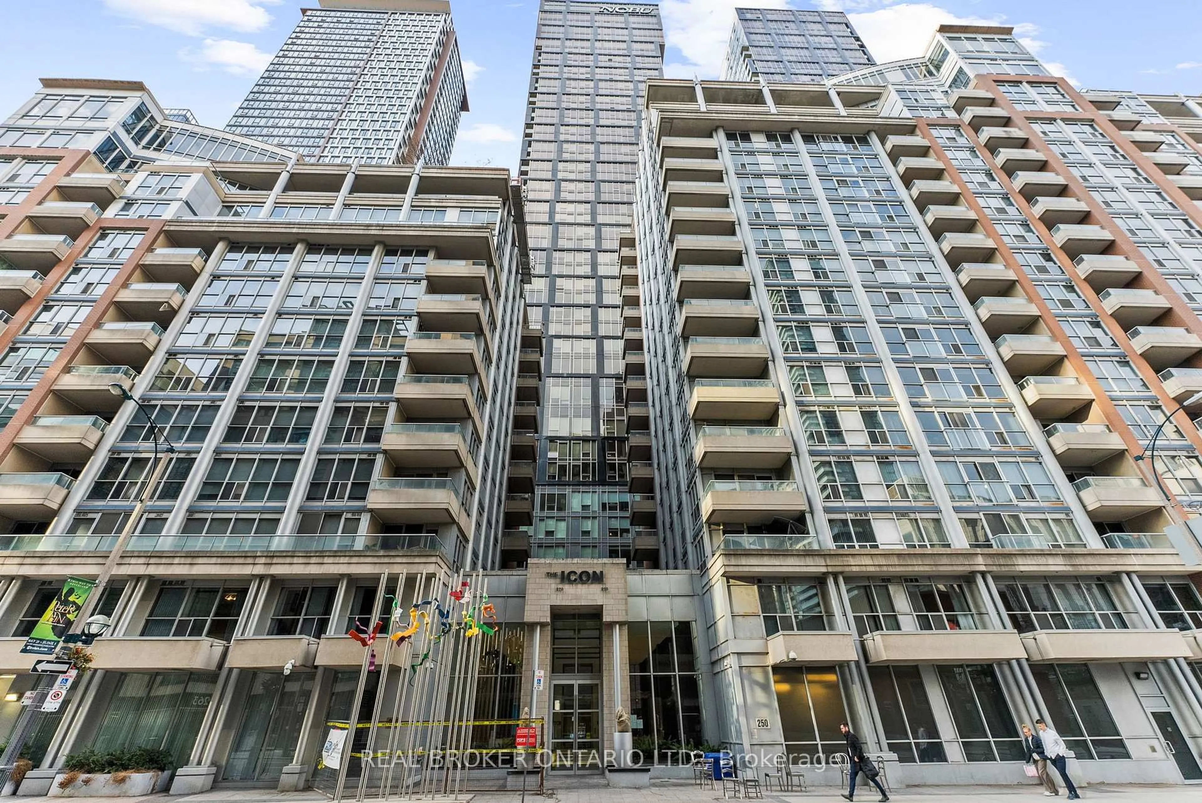 Indoor foyer for 250 Wellington St #1227, Toronto Ontario M5V 3P6