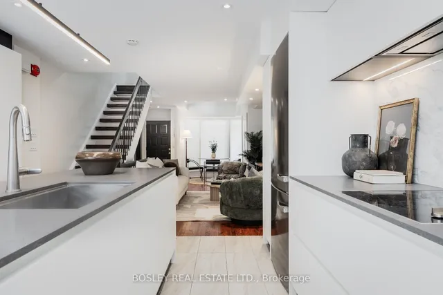 Additional property image - 95 Summerhill Ave Unit 10