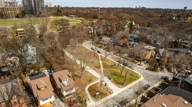Additional property image - 95 Summerhill Ave Unit 10