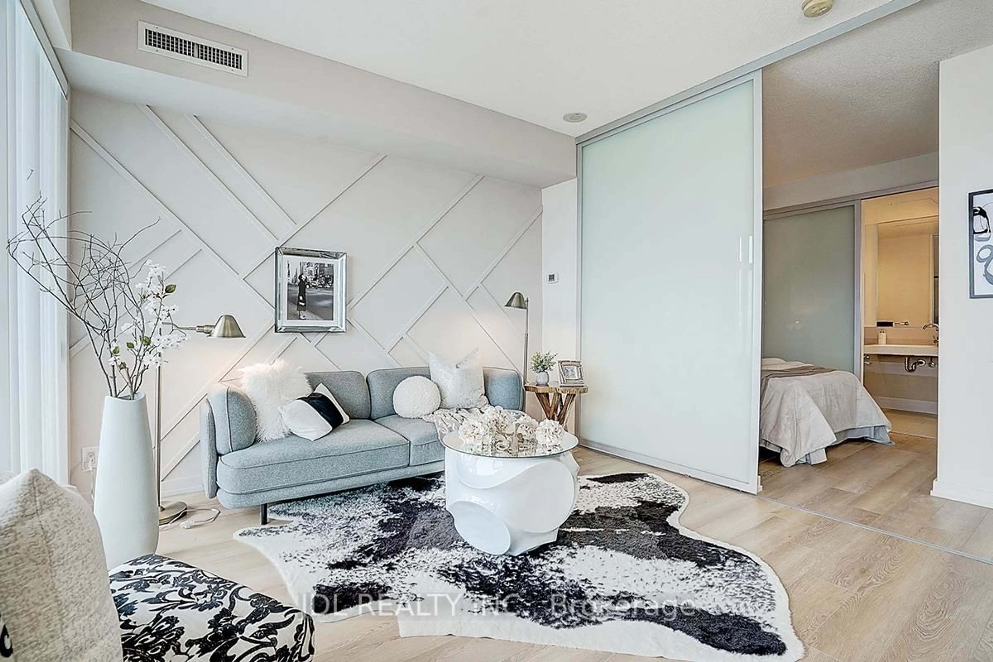 Living room with furniture, unknown for 390 CHERRY St #1506, Toronto Ontario M5A 0E2