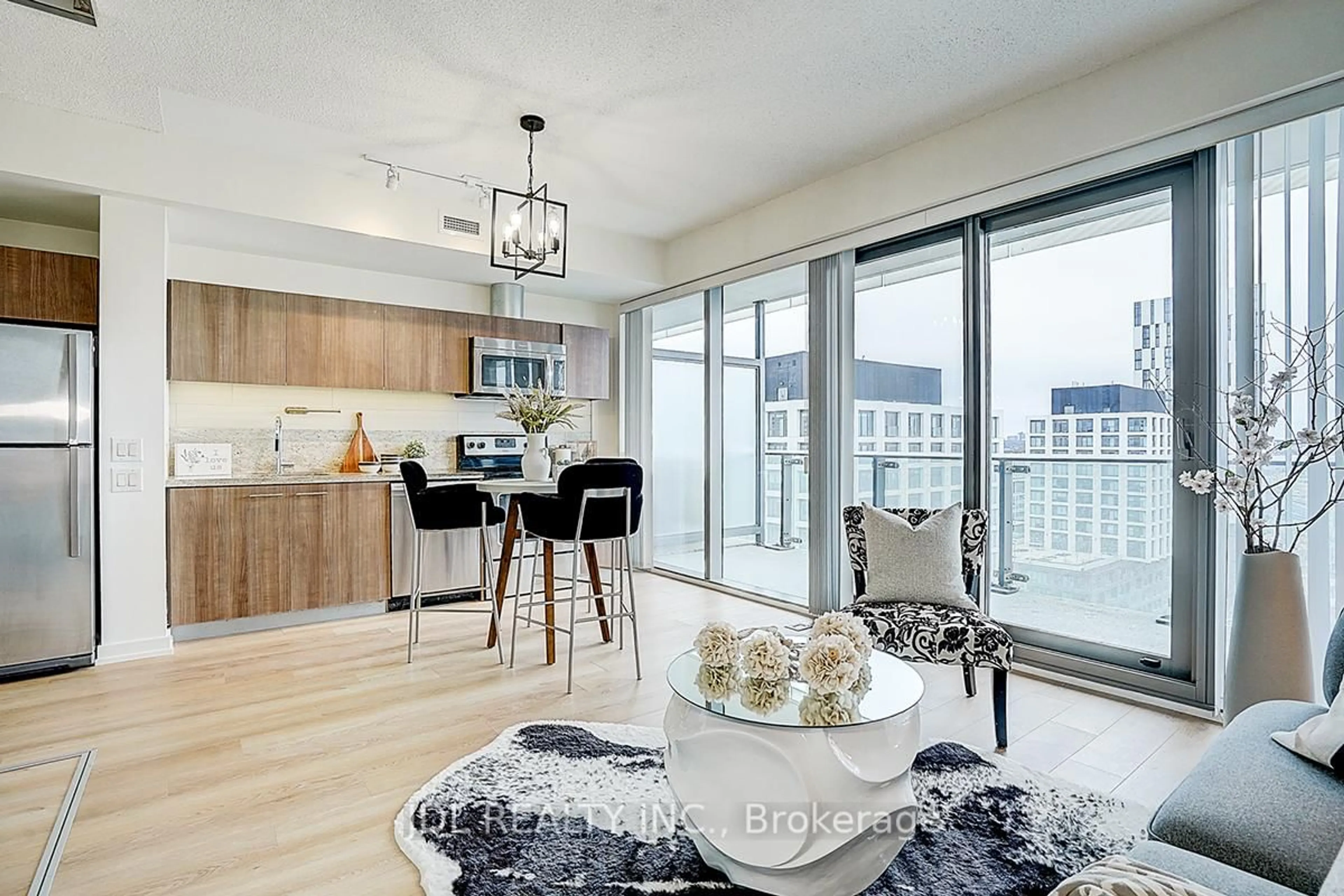Open concept kitchen, wood/laminate floor for 390 CHERRY St #1506, Toronto Ontario M5A 0E2