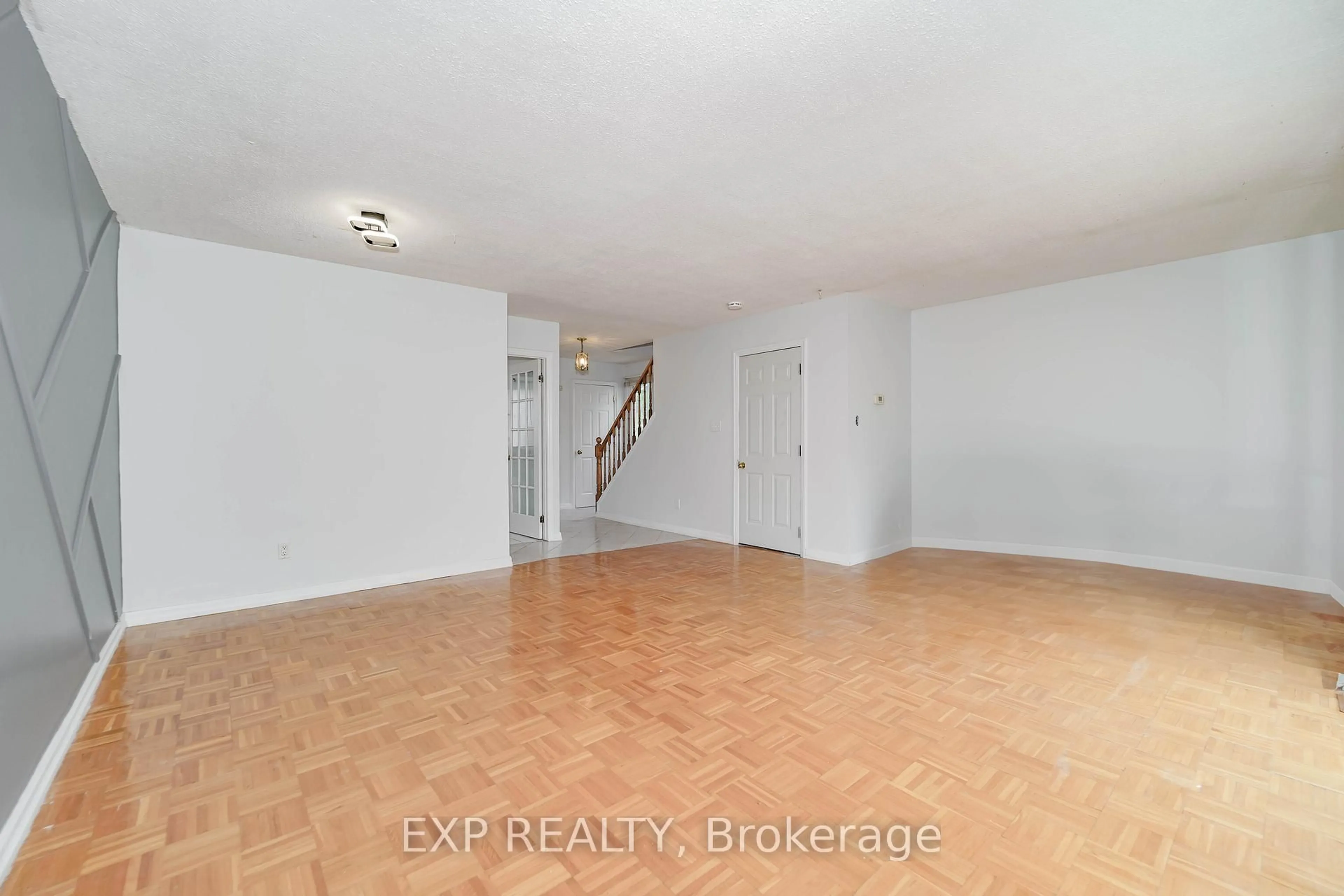 A pic of a room for 55 Hollyberry Tr, Toronto Ontario M2H 2N9