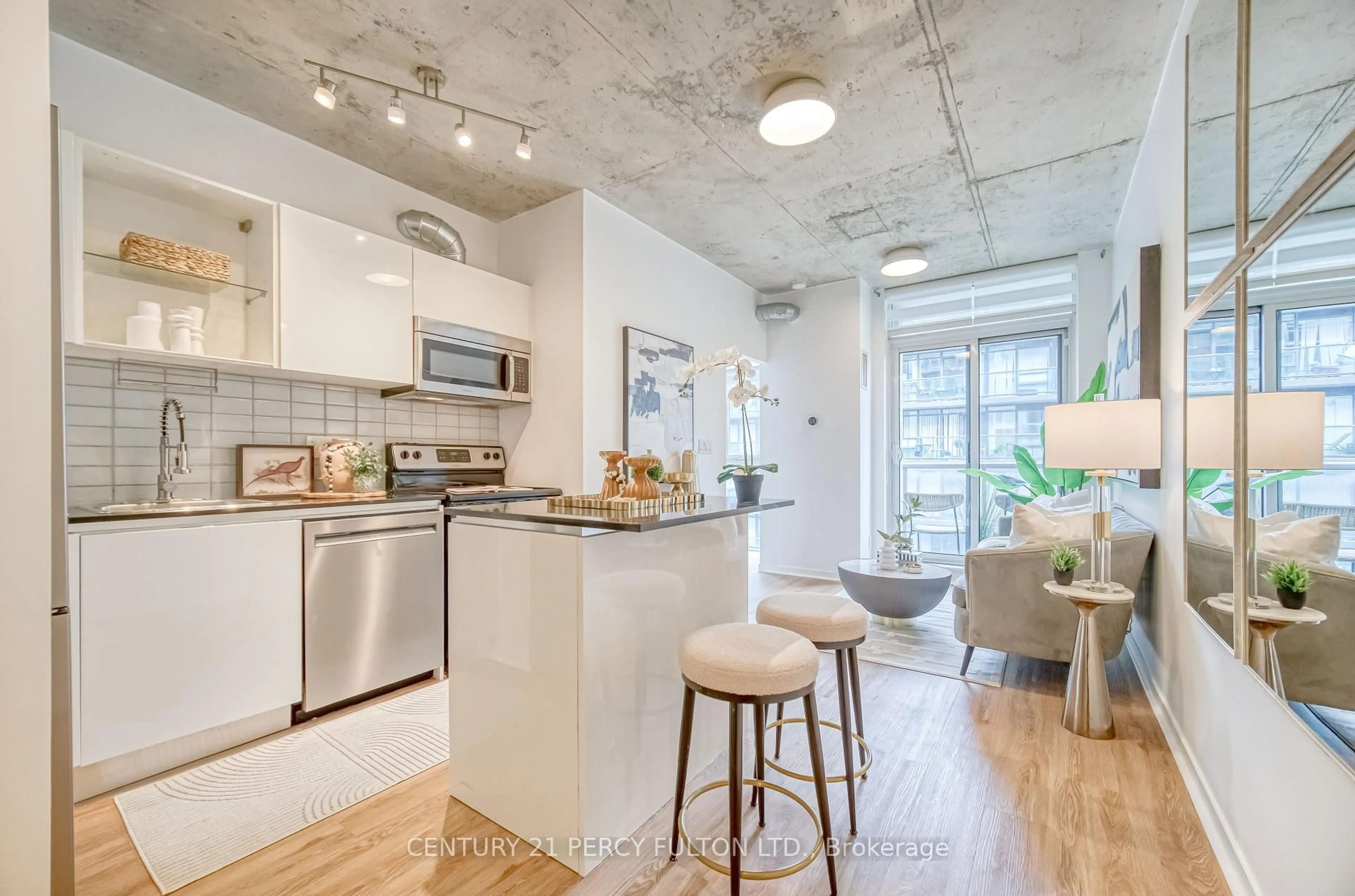 Open concept kitchen, cement floor for 150 Sudbury St #1609, Toronto Ontario M6J 3S8