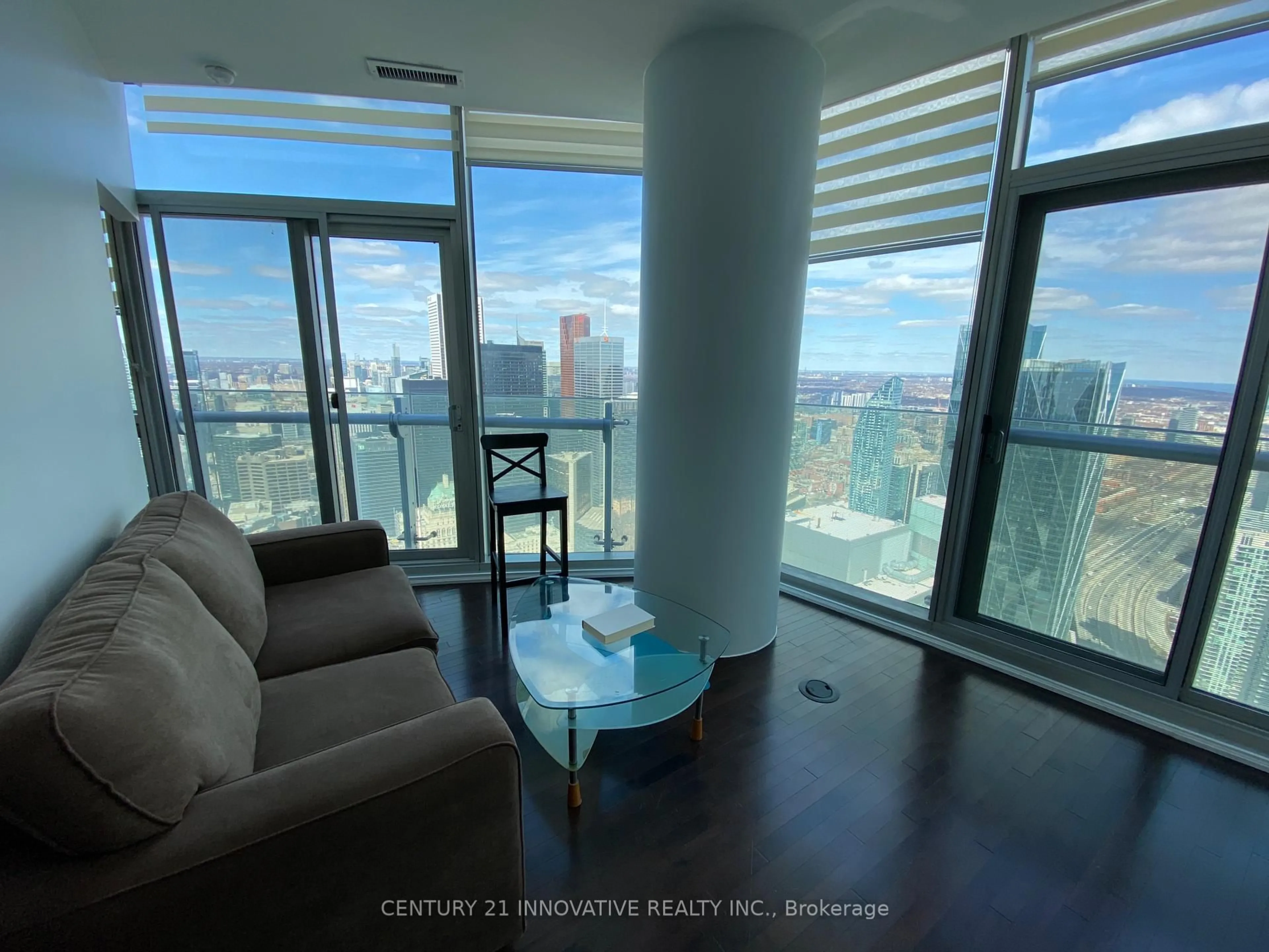 Living room with furniture, unknown for 14 York St #6711, Toronto Ontario M5J 0B1