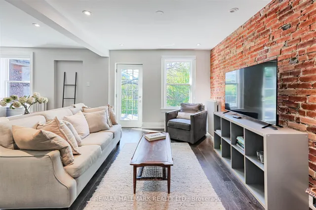 Additional property image - 127 Cottingham St