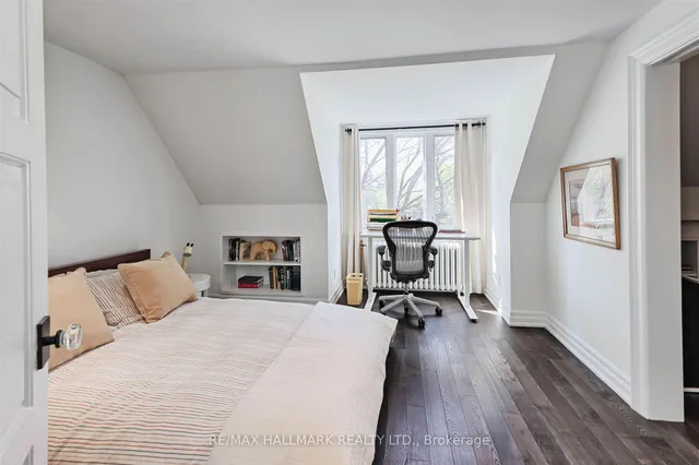 Additional property image - 127 Cottingham St