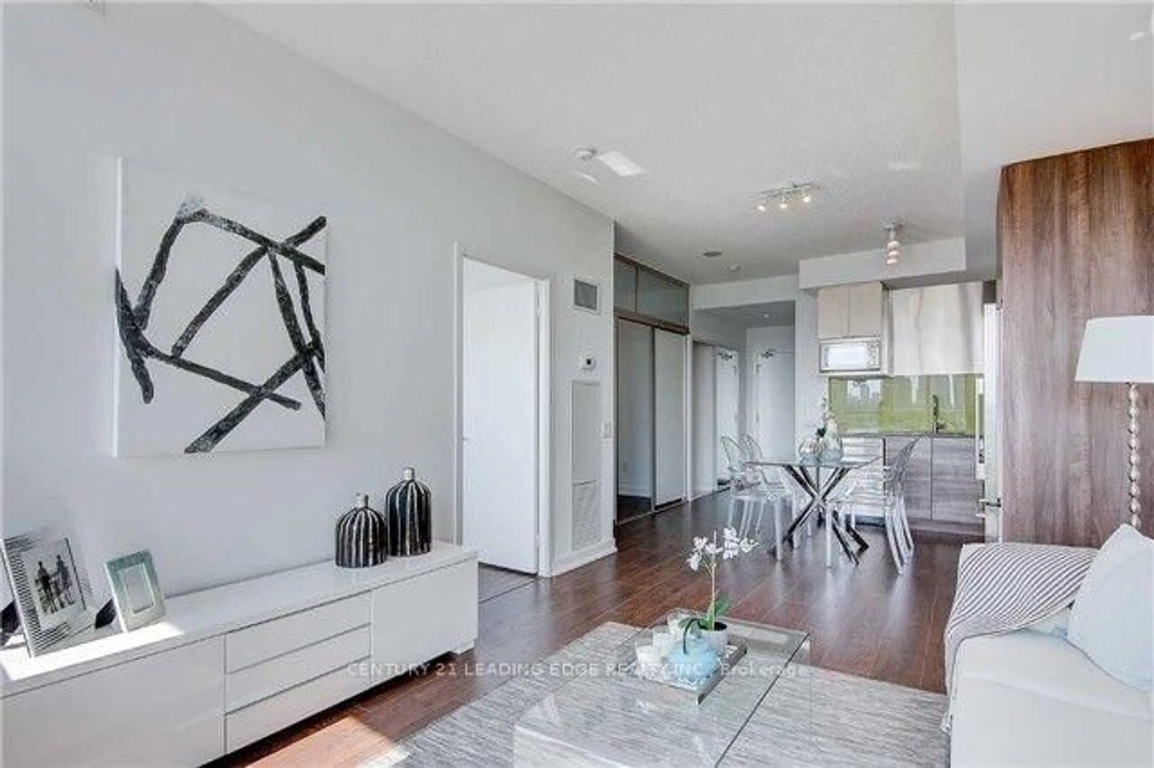 Living room with furniture, unknown for 121 McMahon Dr #2010, Toronto Ontario M2K 0C1