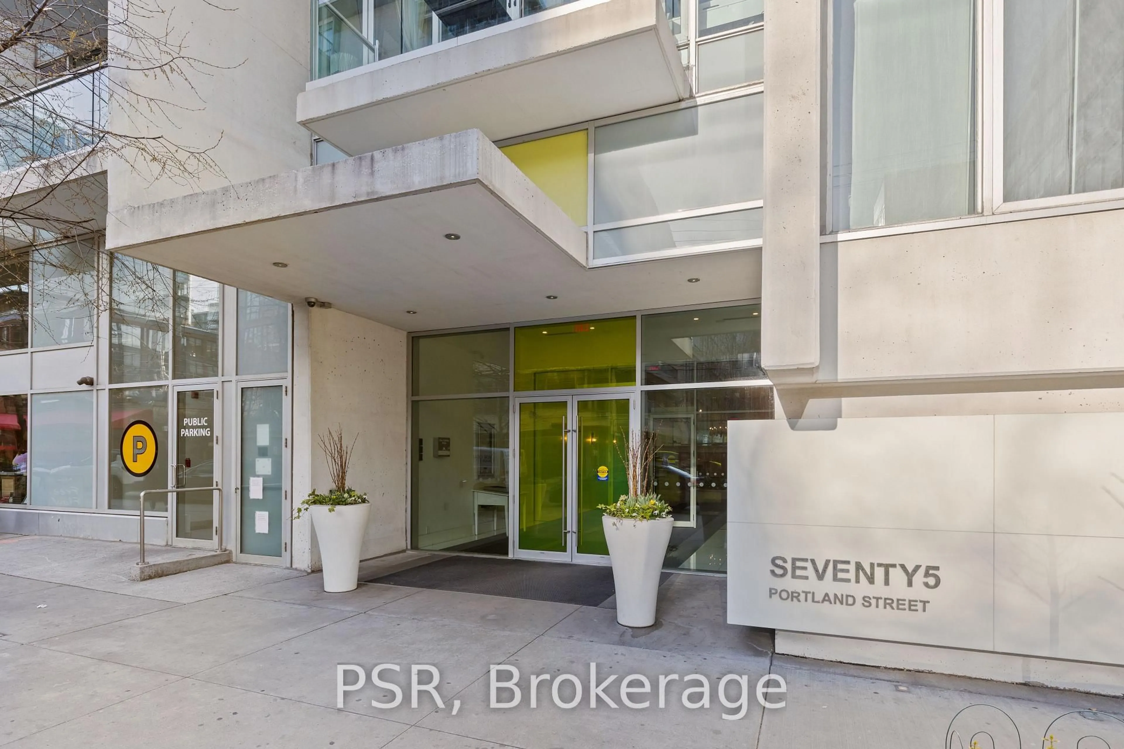 Unknown for 75 Portland St #909, Toronto Ontario M5V 2M9