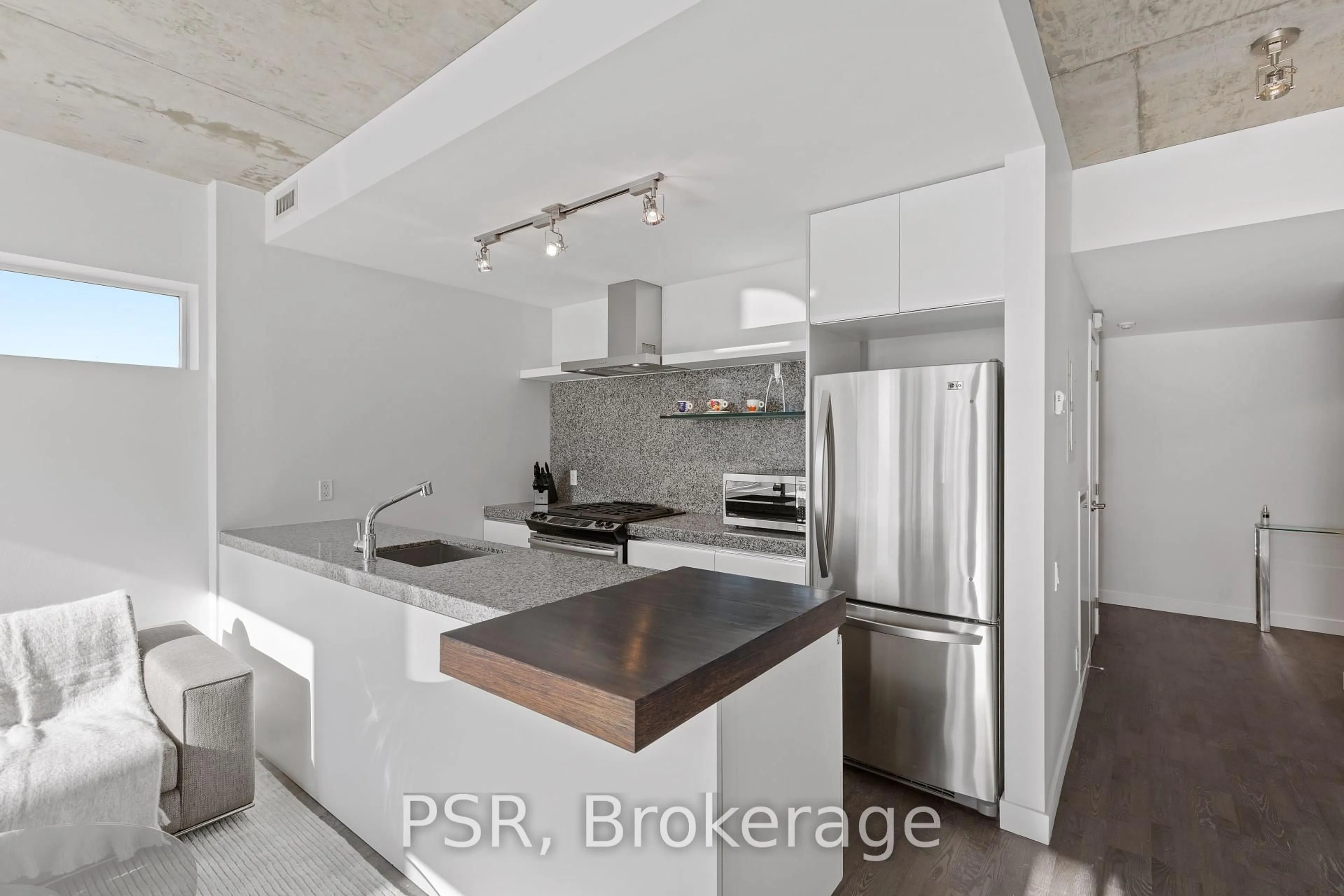 Open concept kitchen, unknown for 75 Portland St #909, Toronto Ontario M5V 2M9