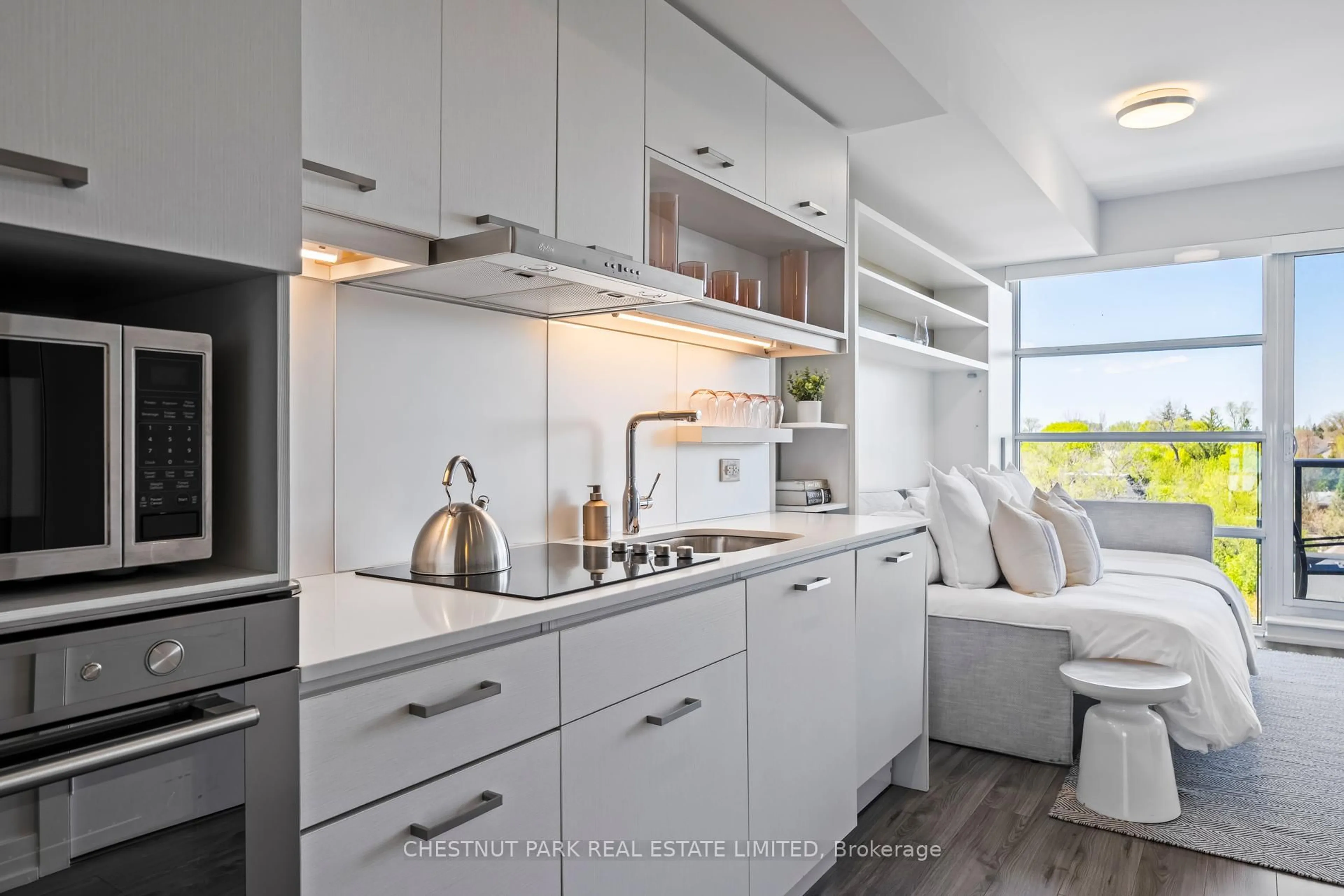 Unknown for 170 Chiltern Hill Rd #805, Toronto Ontario M6C 0A9