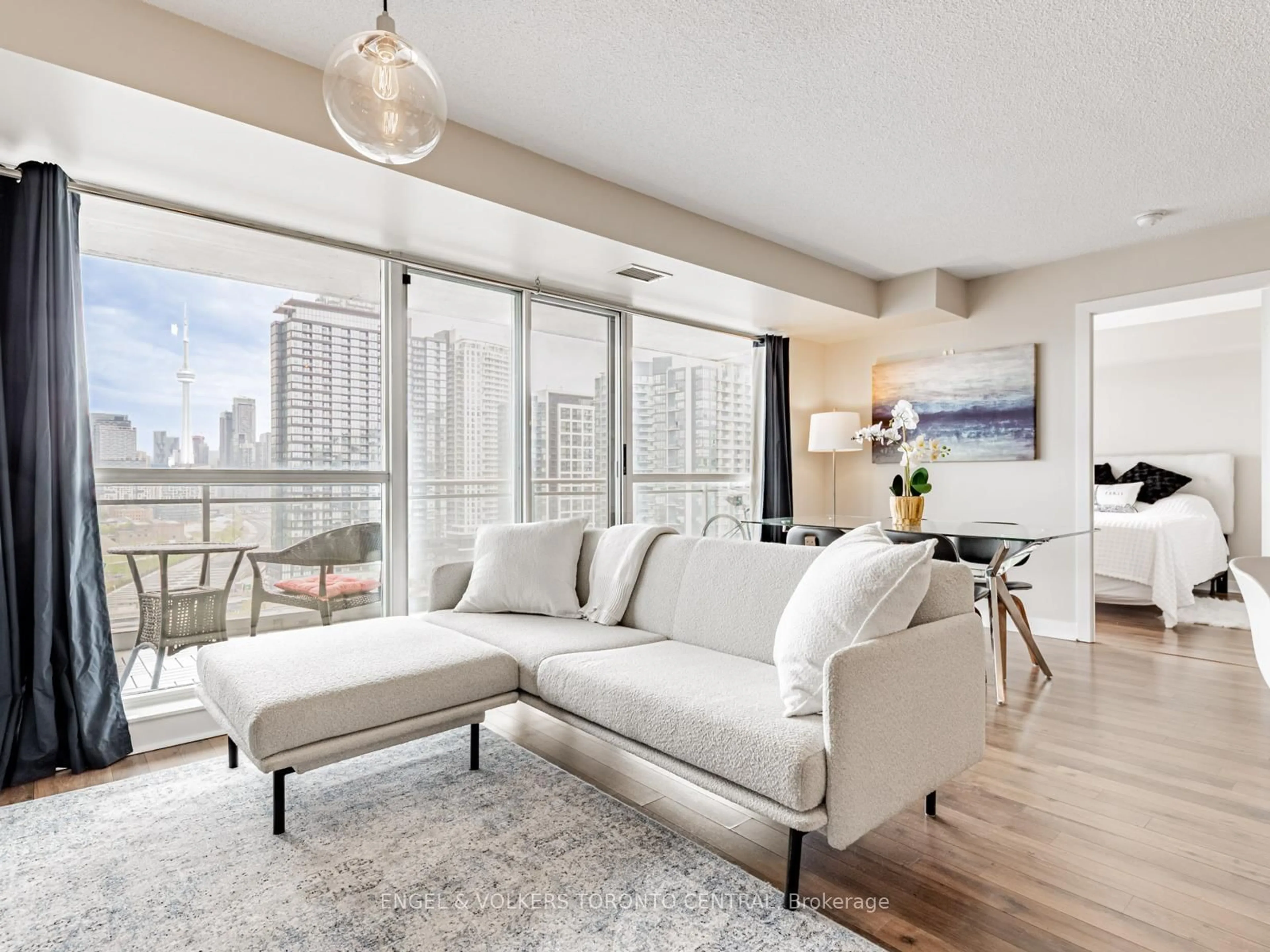Living room with furniture, unknown for 80 Western Battery Rd #1507, Toronto Ontario M6K 3S1