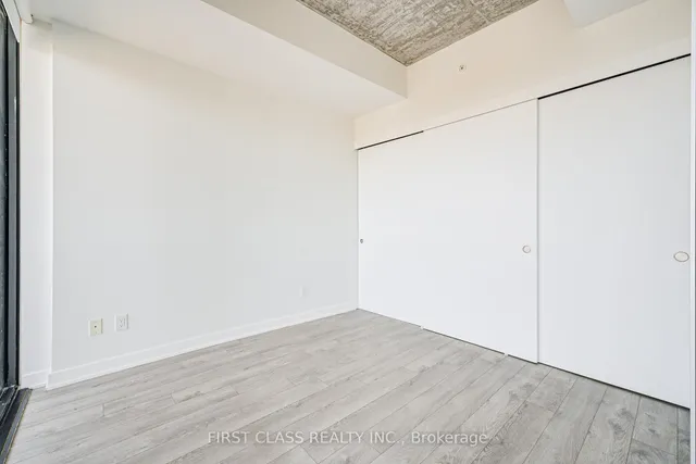 Additional property image - 185 Roehampton Ave Unit 1606