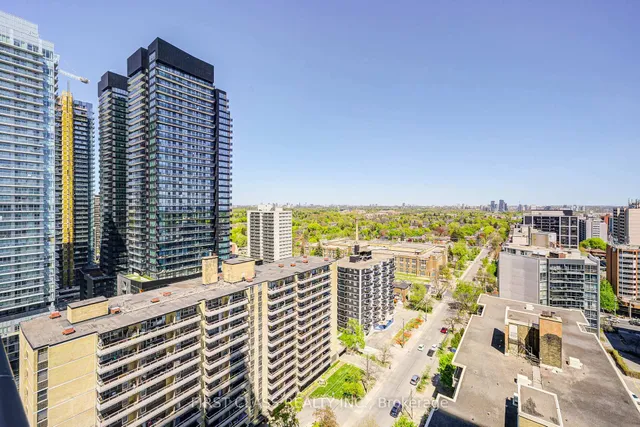Additional property image - 185 Roehampton Ave Unit 1606