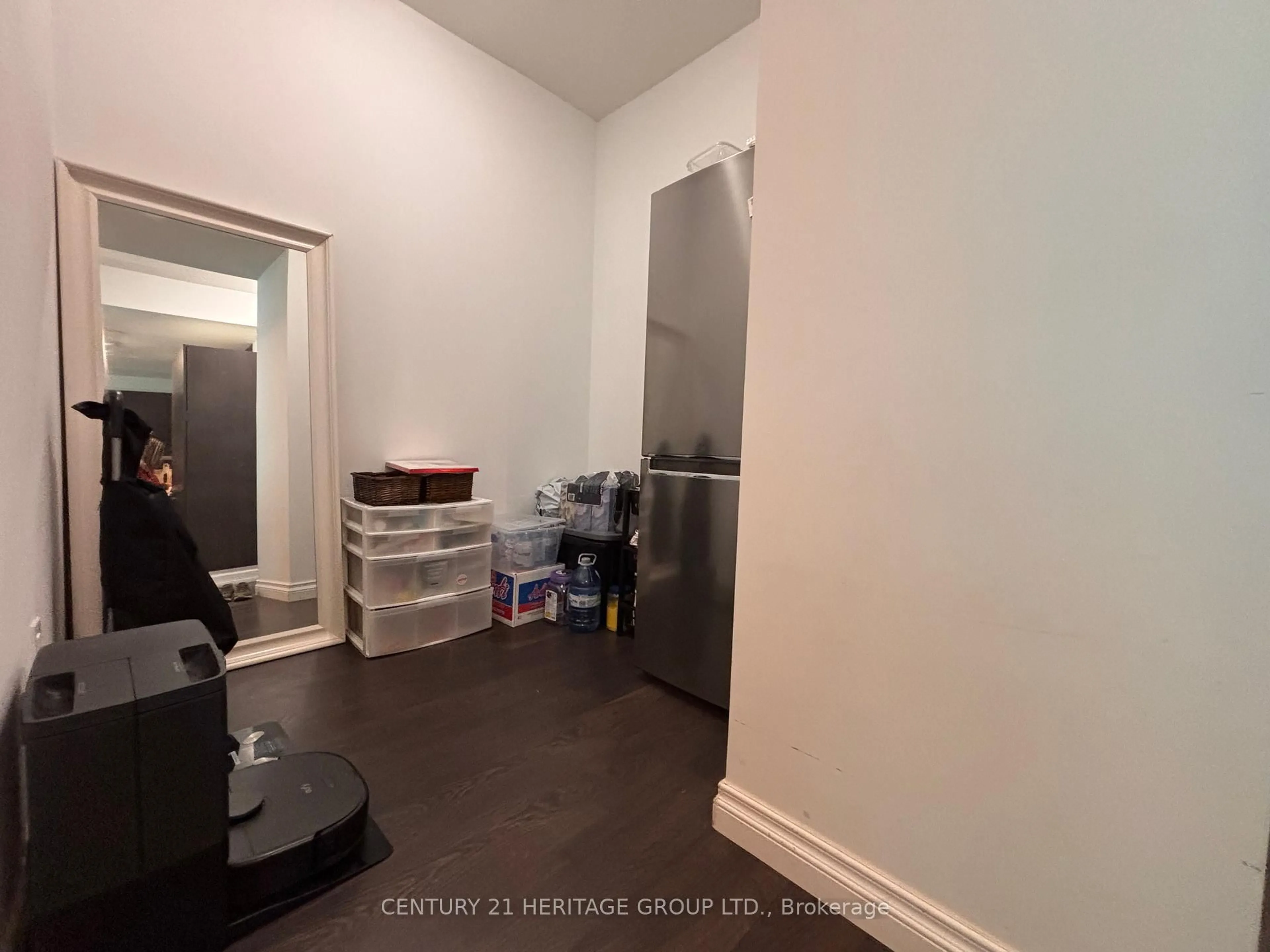 A pic of a room for 9 Bogert Ave #2406, Toronto Ontario M2N 0H3