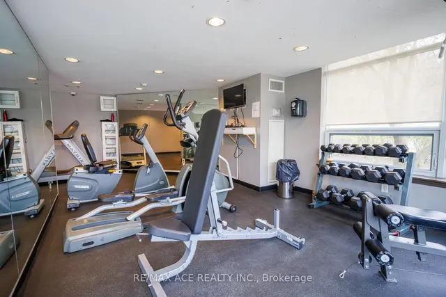 Additional property image - 18 Valley Woods Rd Unit 605