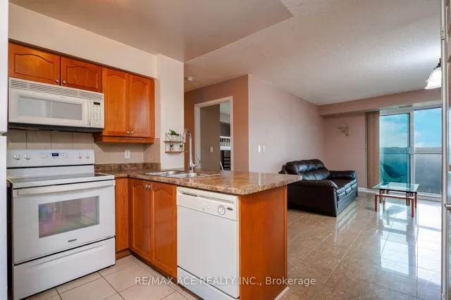 Additional property image - 18 Valley Woods Rd Unit 605