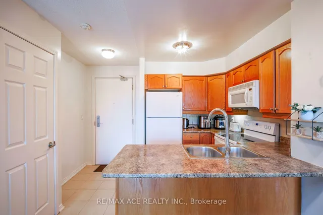 Additional property image - 18 Valley Woods Rd Unit 605