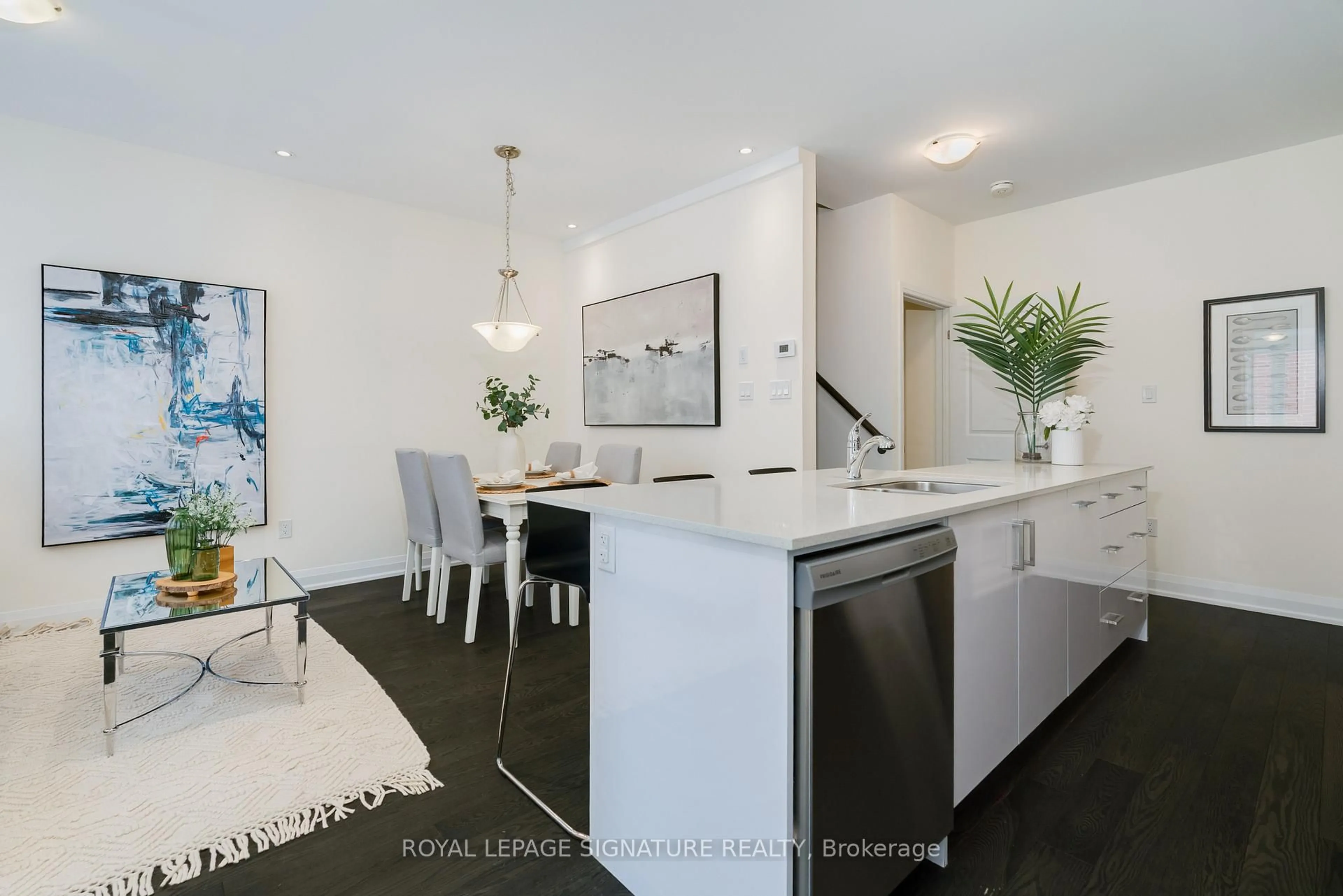 Open concept kitchen, unknown for 1972 Victoria Park Ave #27, Toronto Ontario M1R 1V1