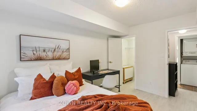 Additional property image - 54 East Liberty St Unit 1044