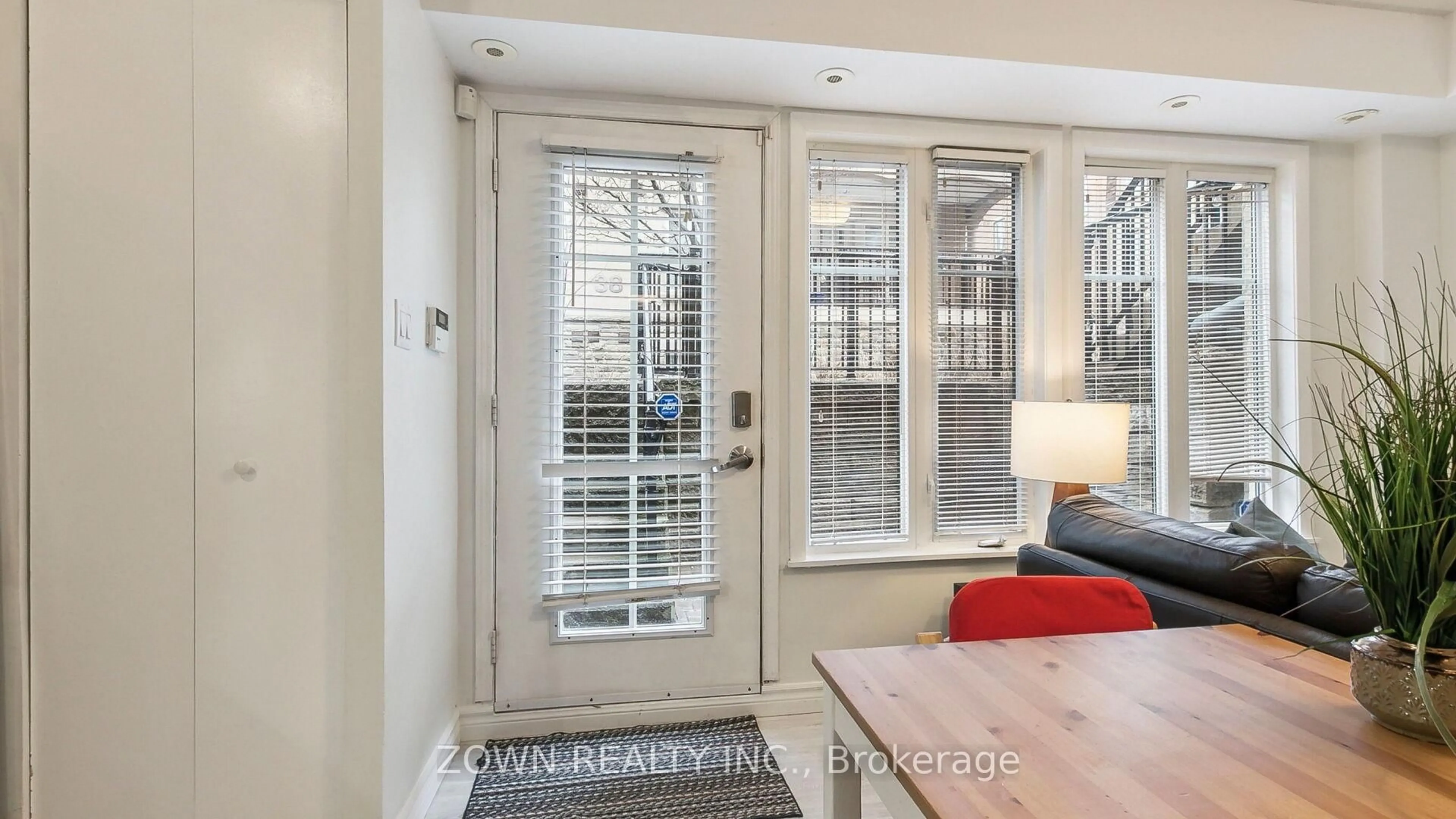 Indoor entryway for 54 East Liberty St #1044, Toronto Ontario M6K 3P3