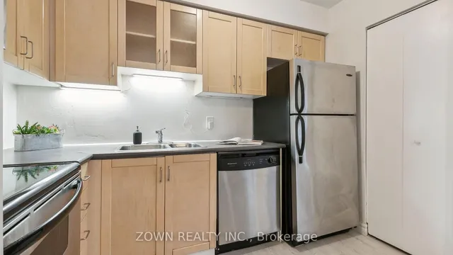 Additional property image - 54 East Liberty St Unit 1044