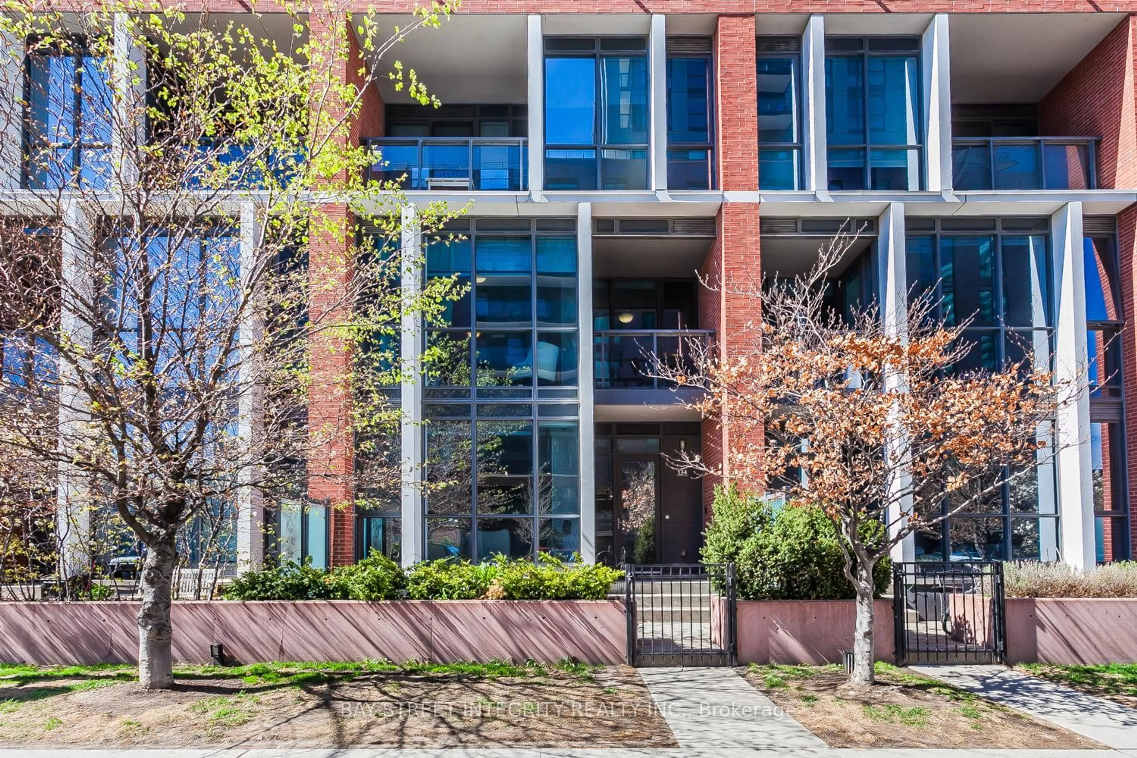 Unknown for 55 Regent Park Blvd #107, Toronto Ontario M5A 0C2
