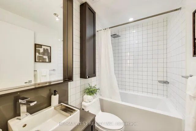 Additional property image - 783 Bathurst St Unit 307