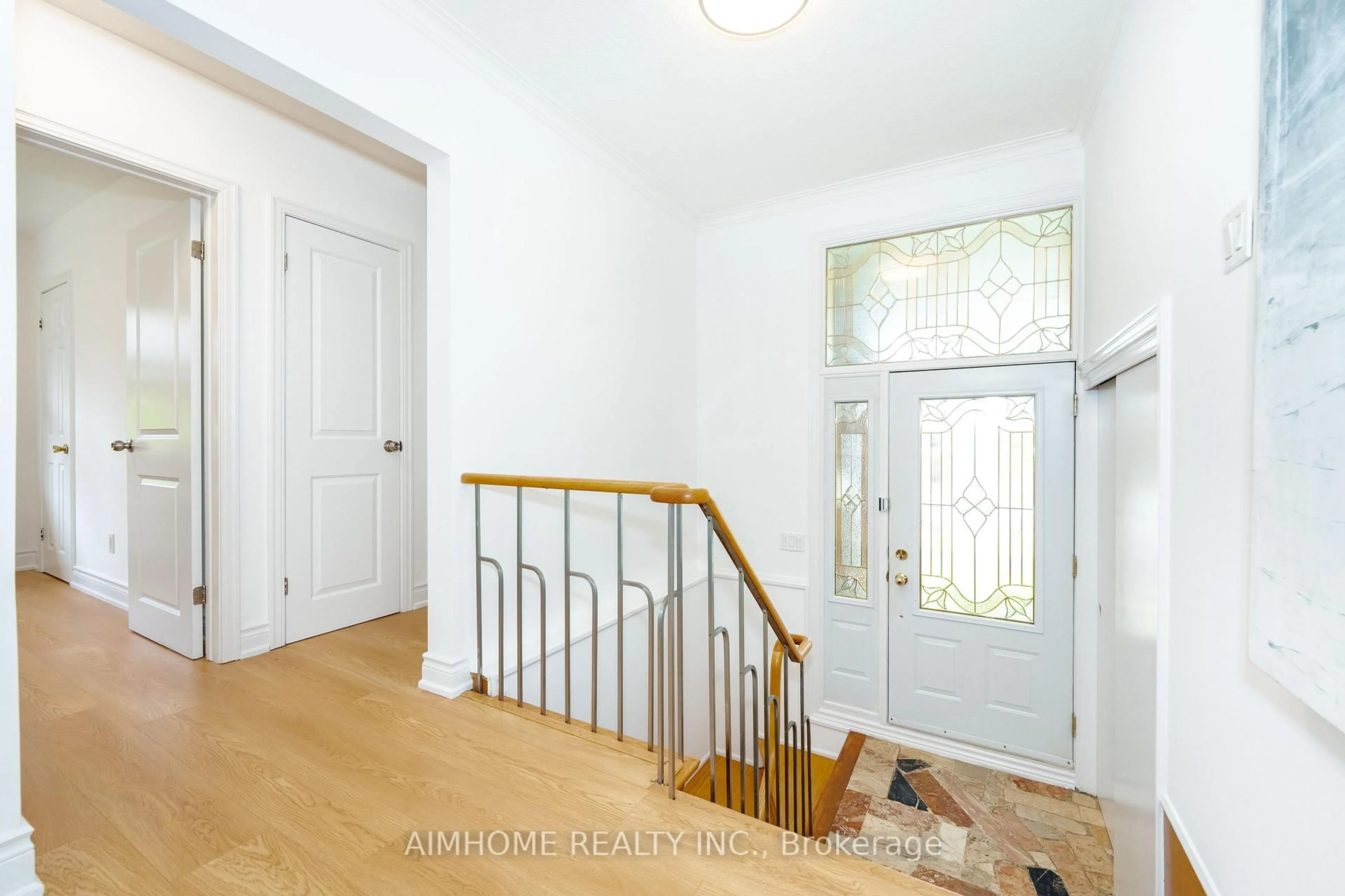 Indoor entryway for 145 Sloane Ave, Toronto Ontario M4A 2B8