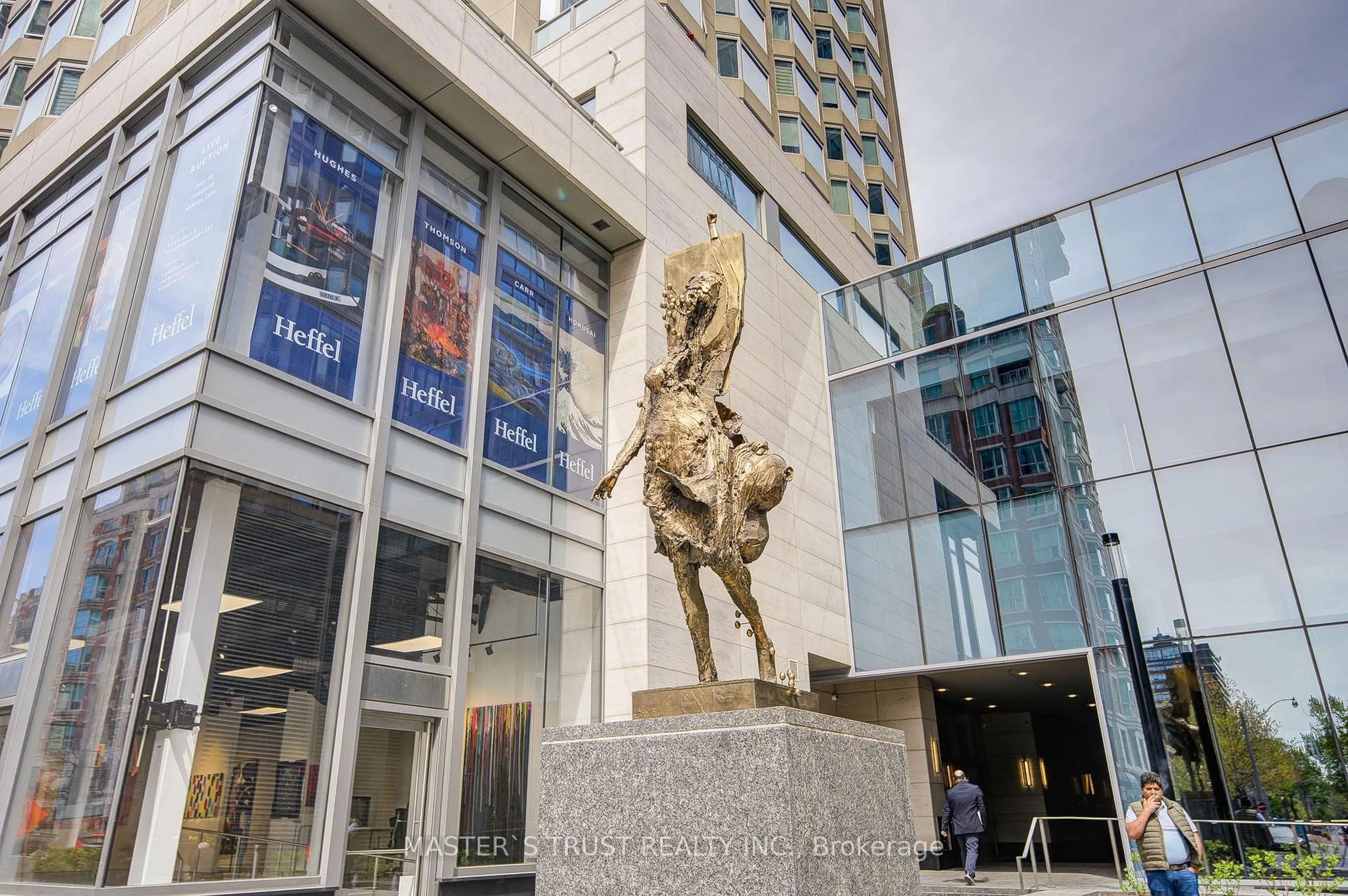 Unknown for 188 Cumberland St #606, Toronto Ontario M5R 0B6