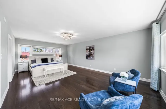 Additional property image - 6 Oldborough Circ