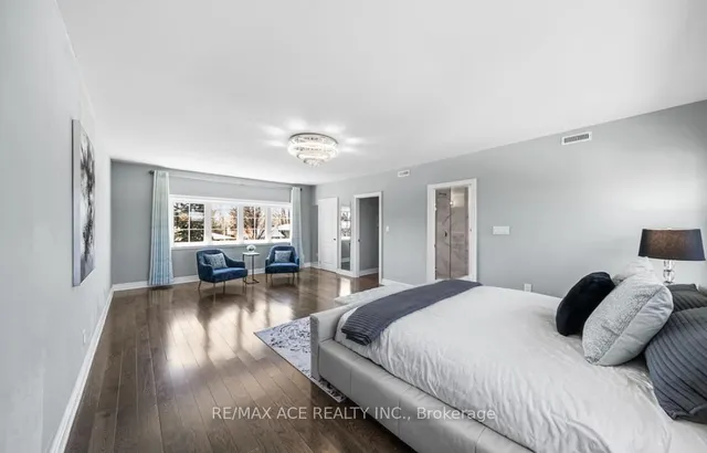 Additional property image - 6 Oldborough Circ