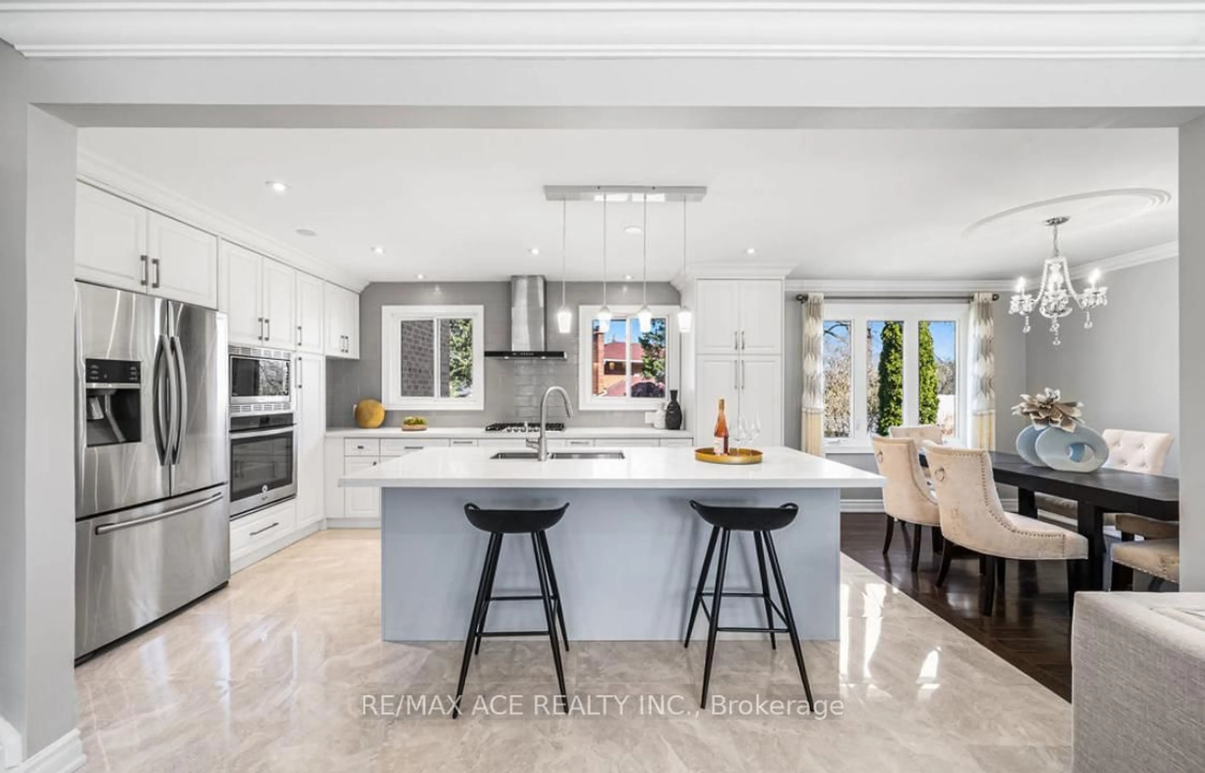Contemporary kitchen, ceramic/tile floor for 6 Oldborough Circ, Toronto Ontario M2J 3A2