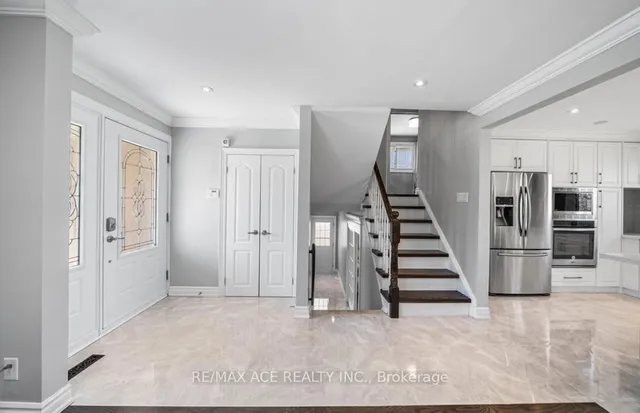 Additional property image - 6 Oldborough Circ