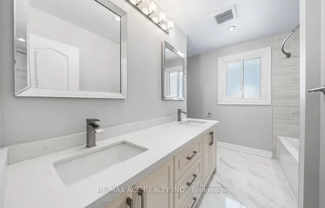 Additional property image - 6 Oldborough Circ